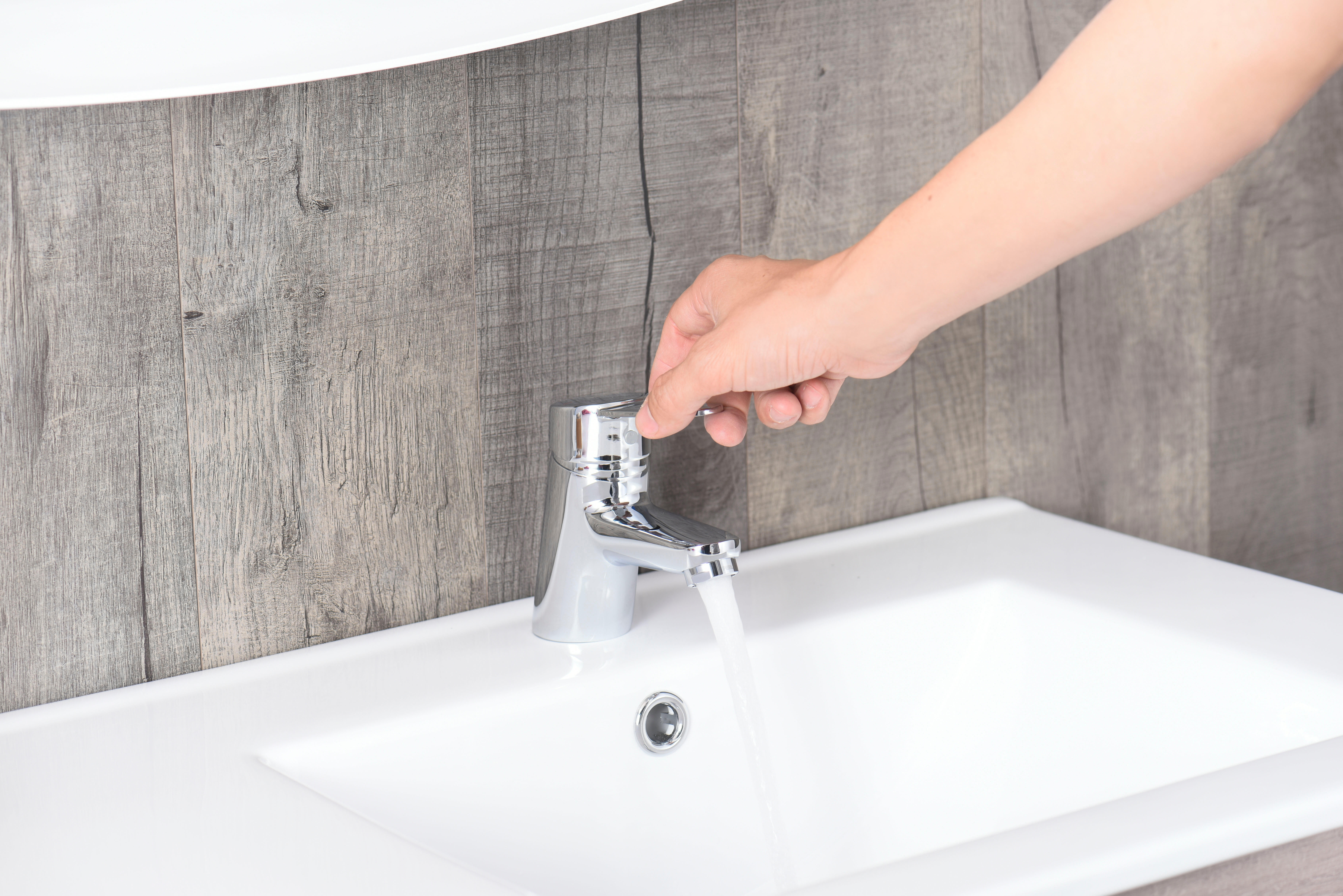 Torneira de lavatório monocomando cromado Roca Mitos - 3