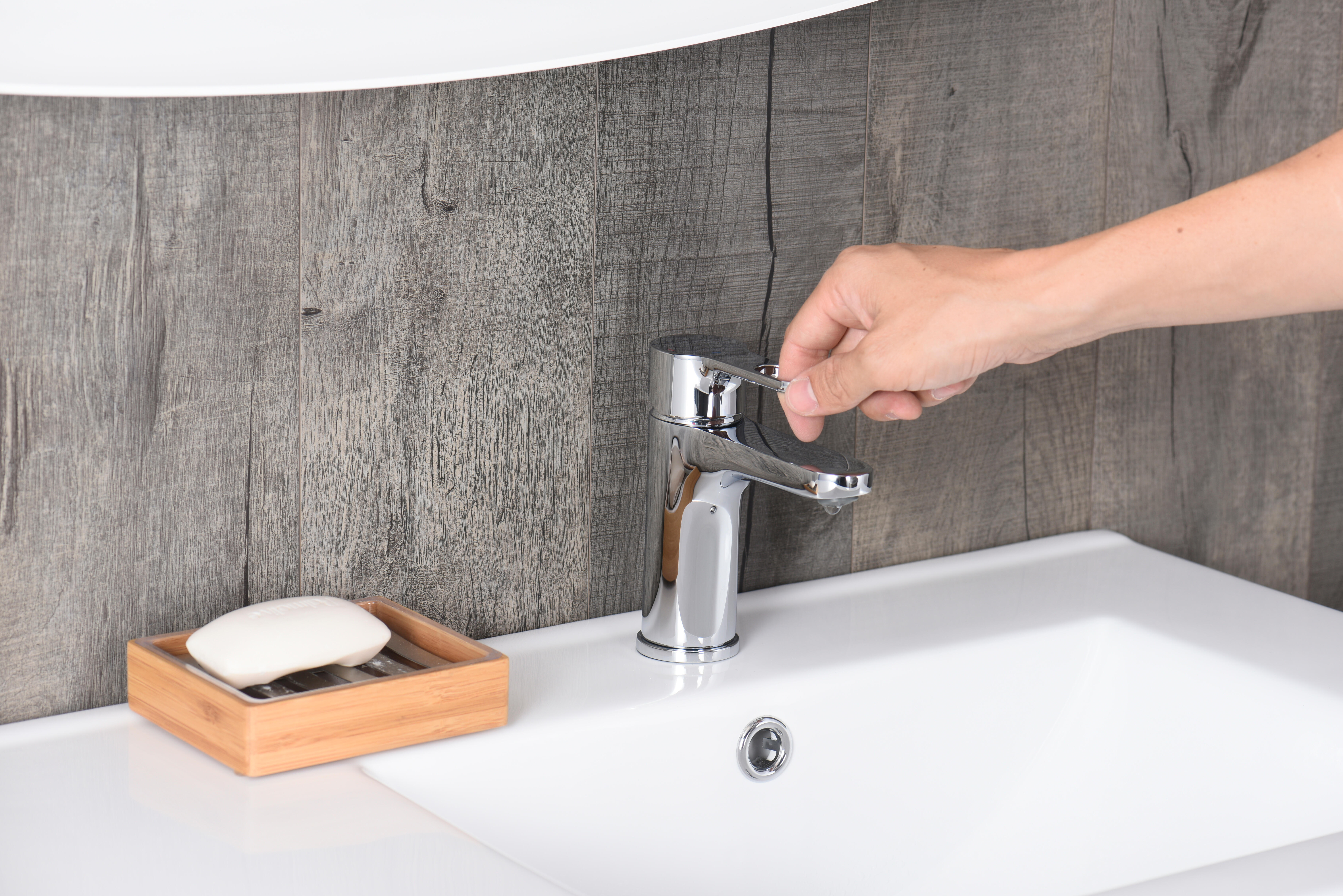 Grifo de lavabo ROCA Atis monomando cromo brillo. Apertura en frío. Antical. Latón - 5