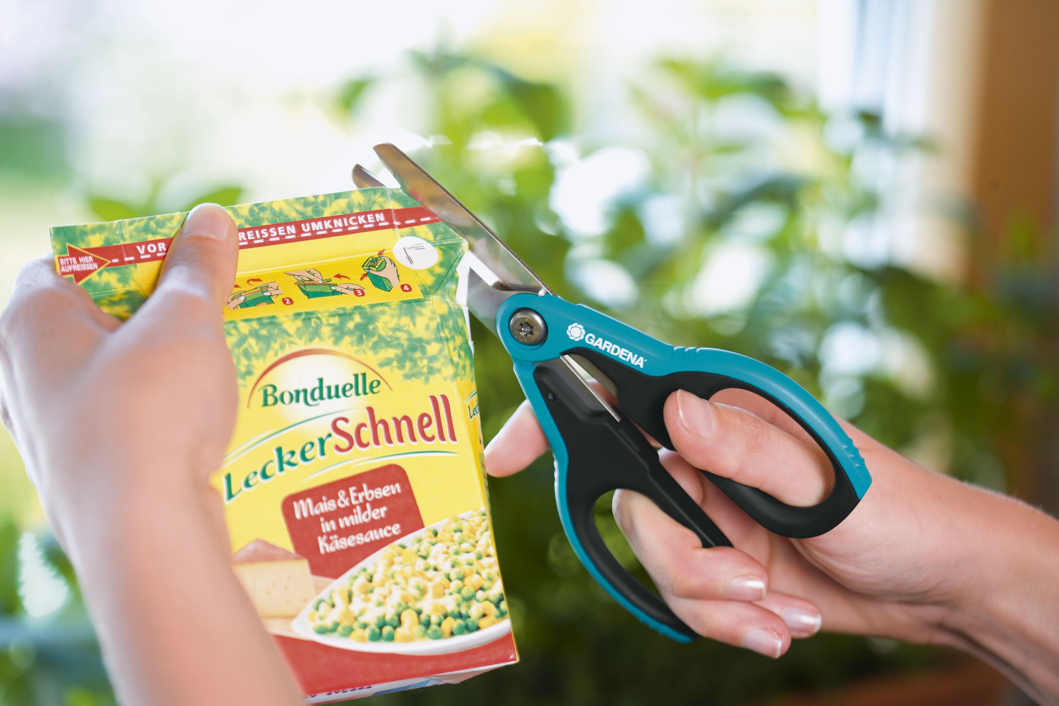 Potatore GARDENA SNIP SNAP lame in acciaio per rami fino a 18 mm - 3