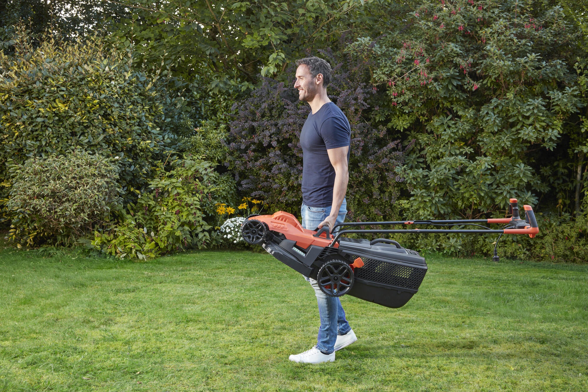 Corta-relva elétrico BLACK + DECKER BEMW471BH-QS - 10