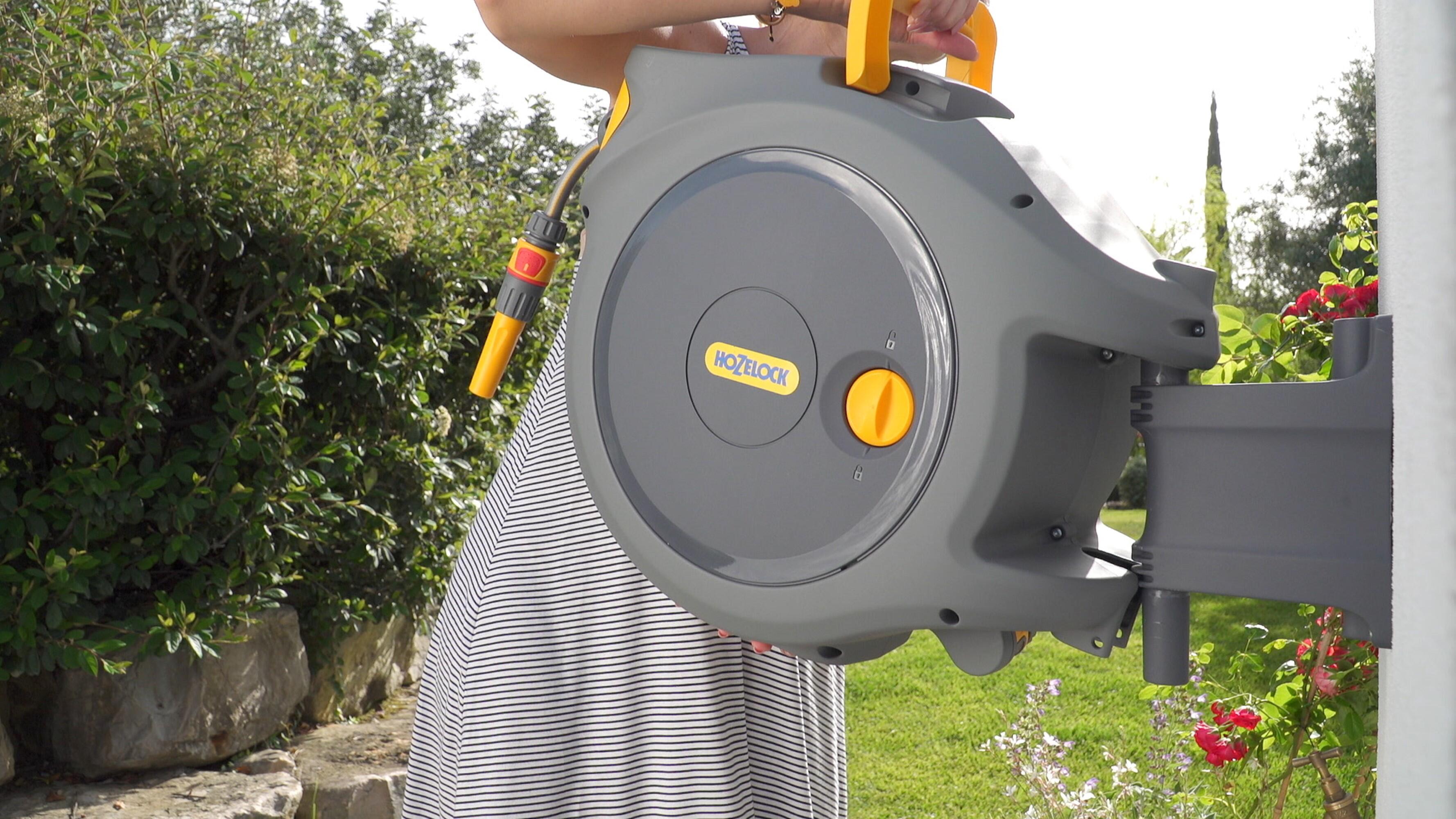 Enrolador de parede HOZELOCK AUTOREEL 25M - 9