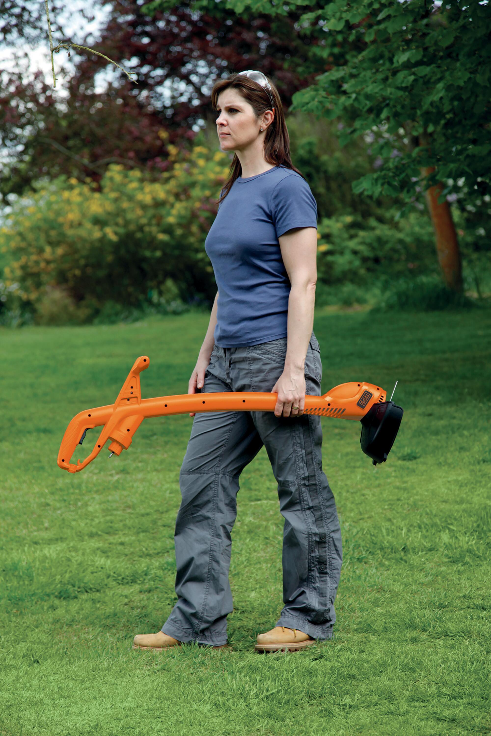 Aparador elétrico BLACK + DECKER GL360QS - 2