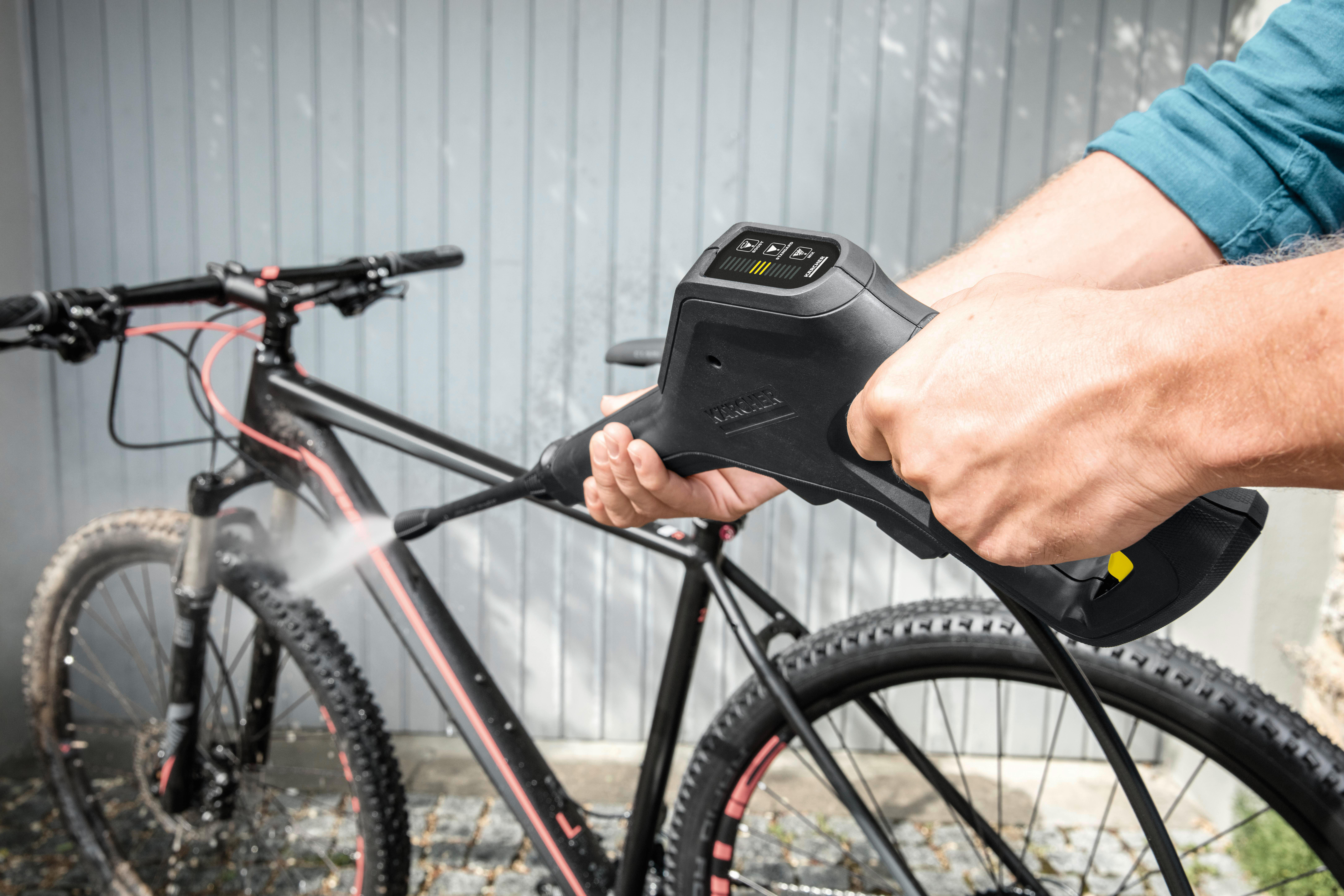 Idropulitrice ad alta pressione elettrica ad acqua fredda KARCHER K3 380 l/h 120 bar - 12