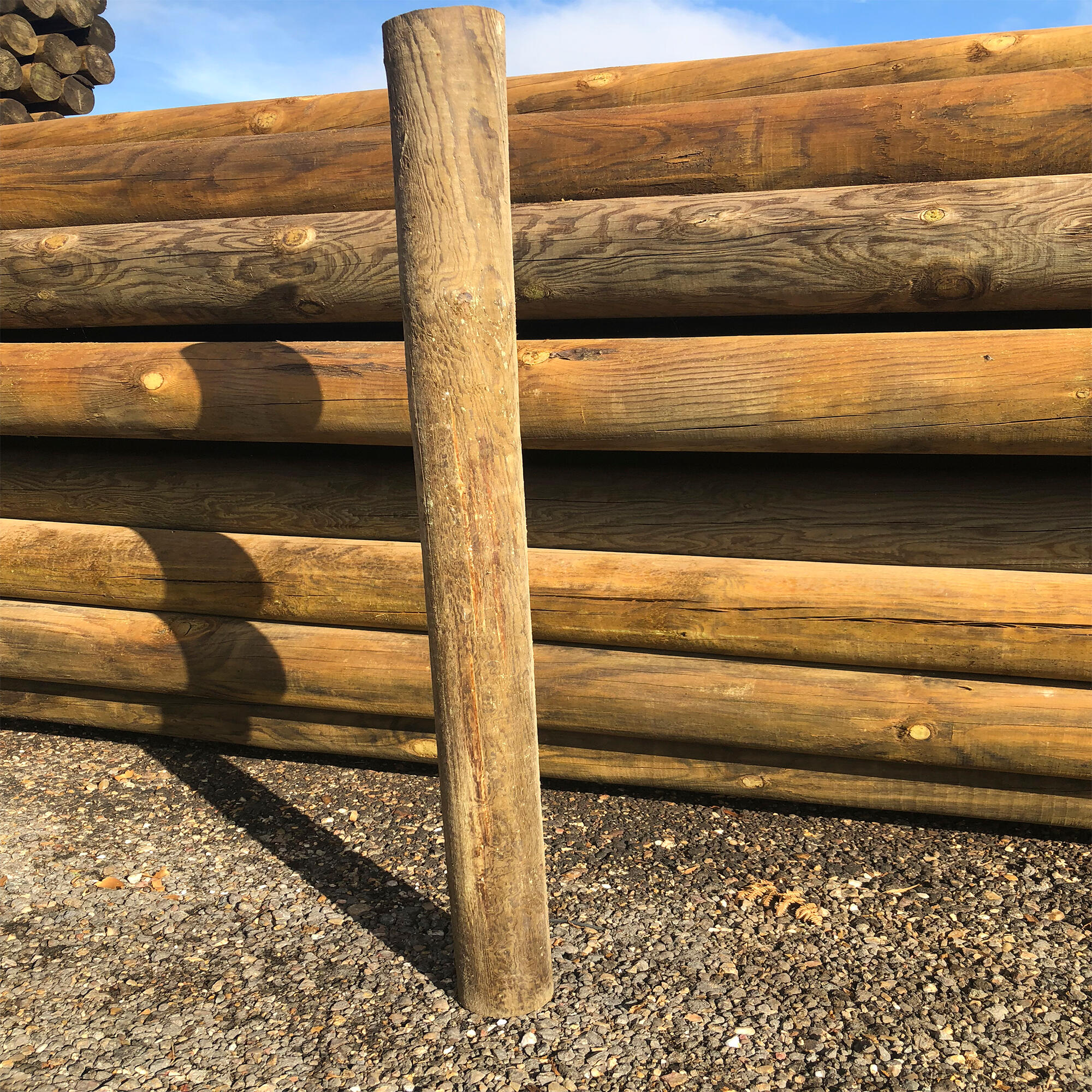 Poste de madeira redondo COM PONTA 6X100CM CARMO - 6