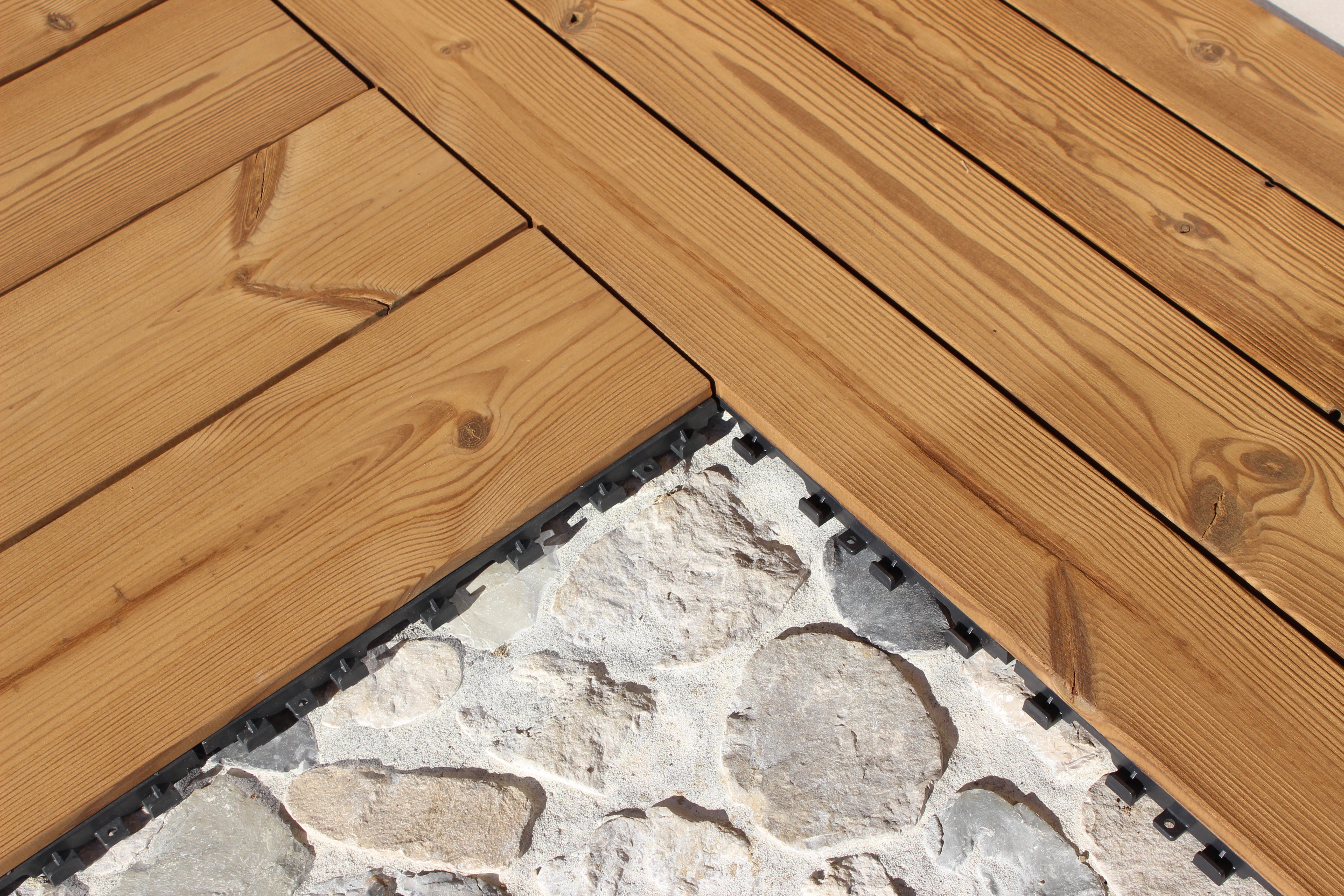 Listone a incastro in legno Thermowood pino L 120 x L 15 cm x Sp. 25 mm - 27