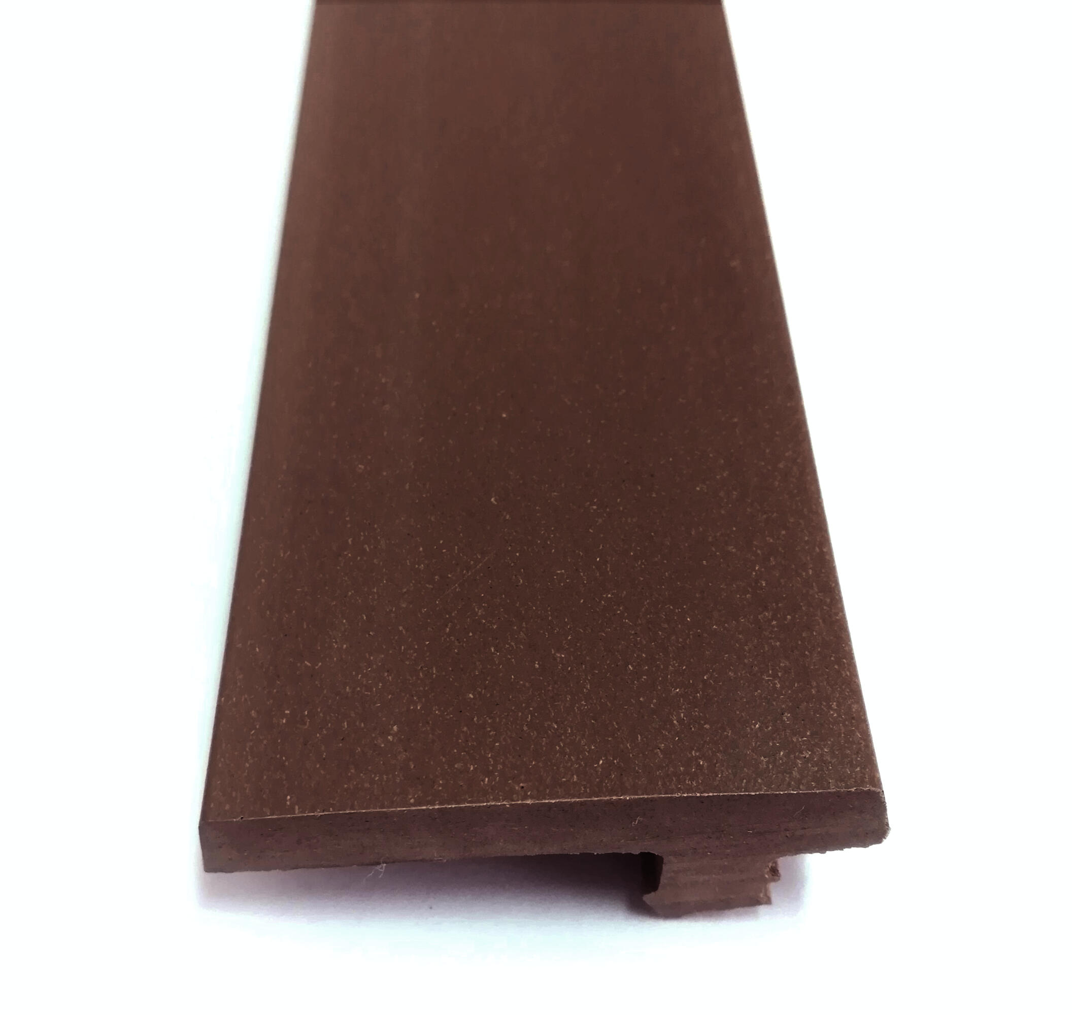 Remate lateral composite chocolate 230x0,8x4,6 cm