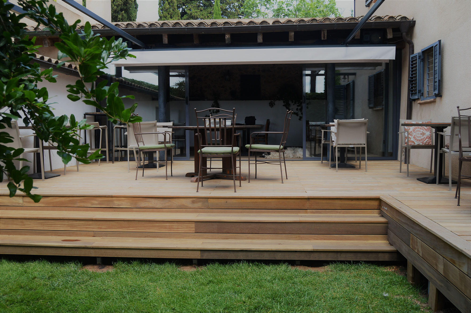 Lama madera tropical Pucté 10 x 210 cm y 21 mm marrón MADERA JUSTA clase de uso 4 - 4