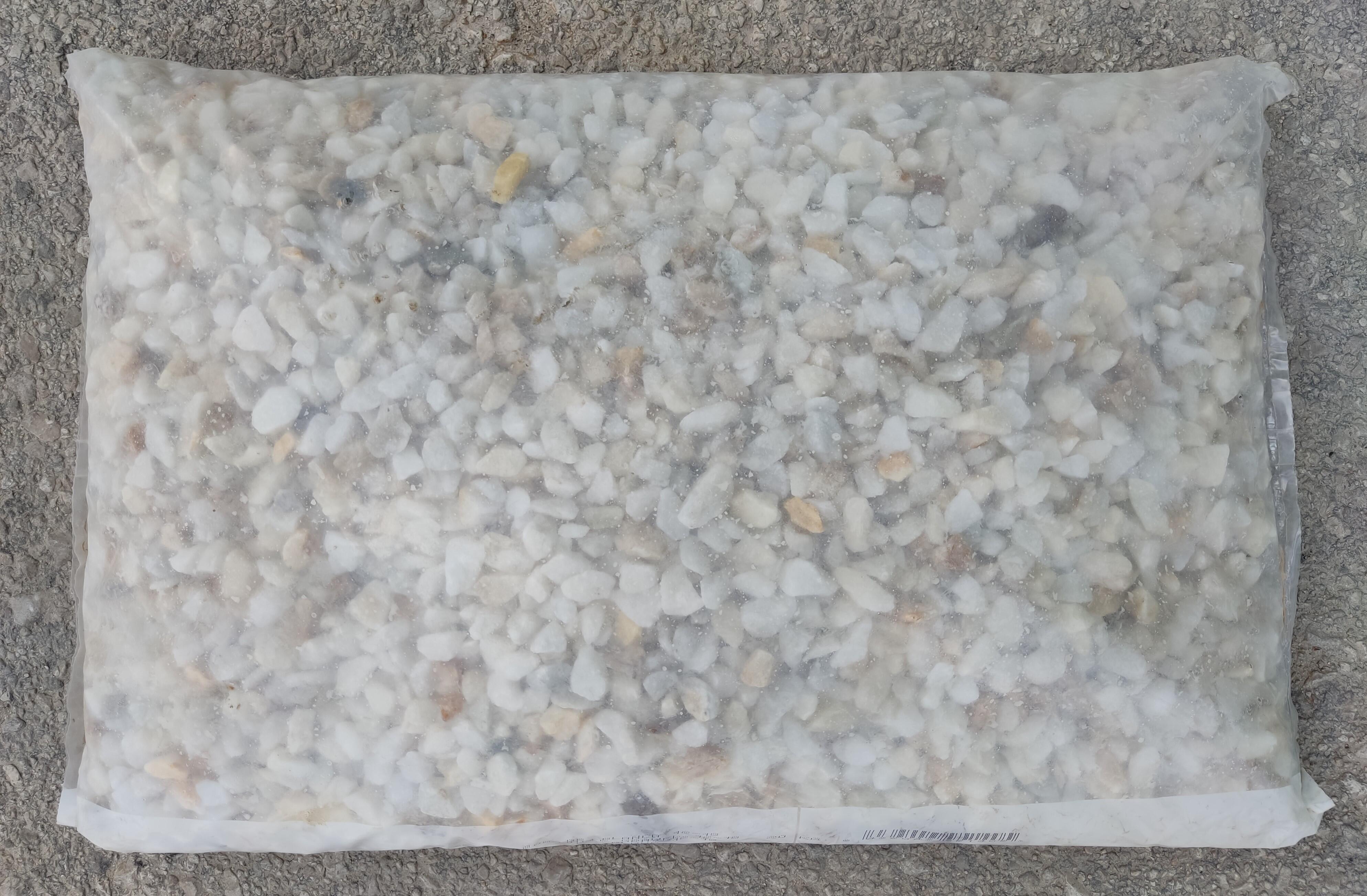 Grava de mármol blanco ARISAC 20Kg para 0.4 m2 - 4