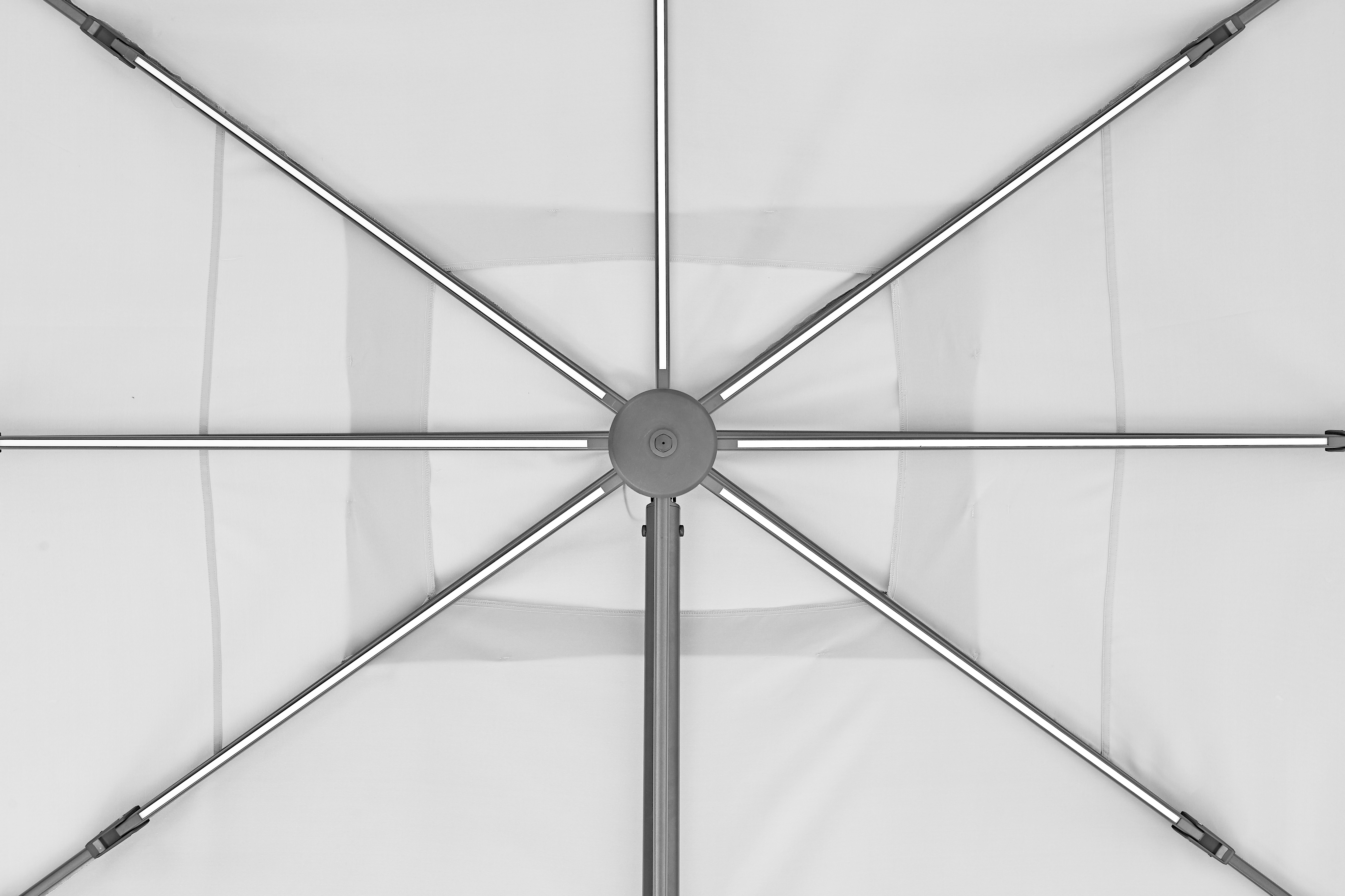 Ombrellone a palo laterale grigio Sonora NATERIAL con telo rettangolare bianco L 391 x P 282 x H 274 cm - 3