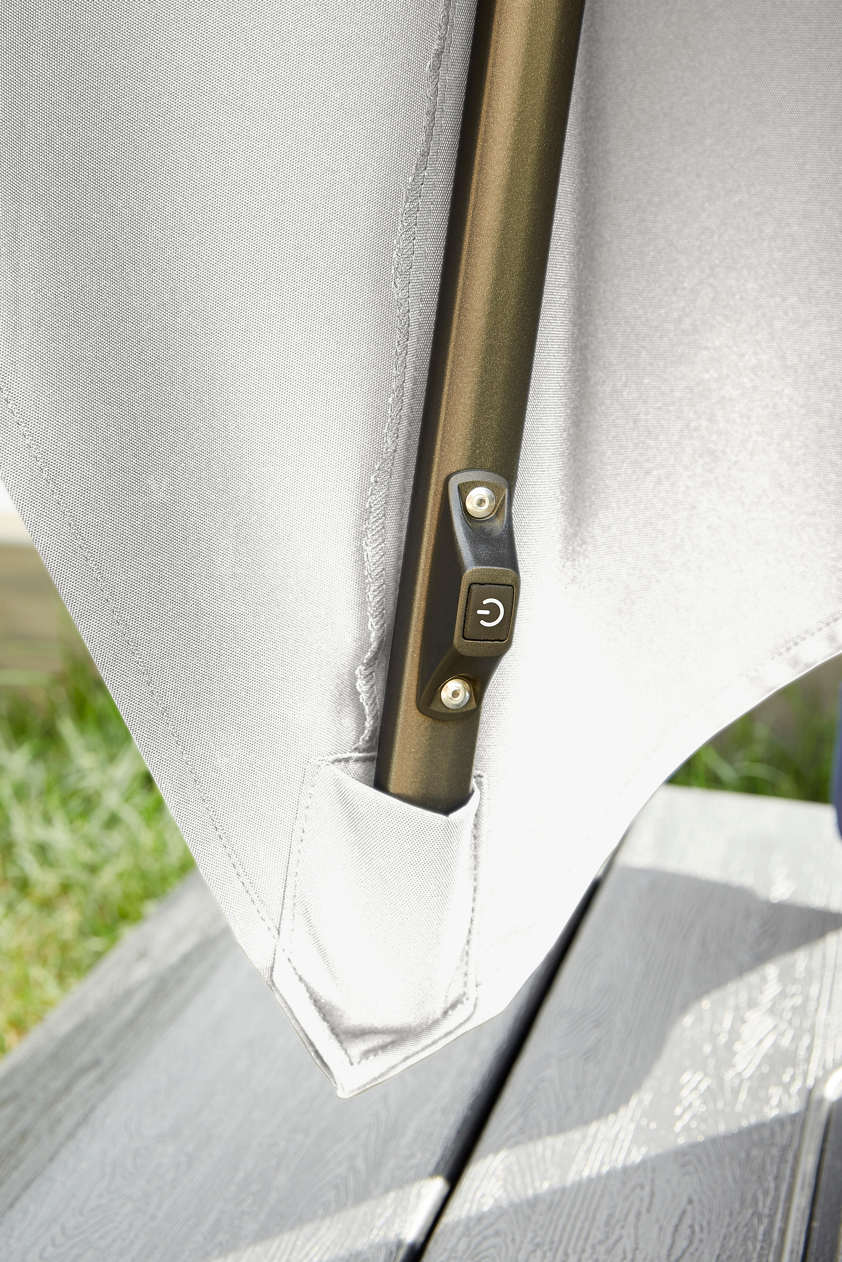 Ombrellone a palo laterale grigio Sonora NATERIAL con telo rettangolare bianco L 391 x P 282 x H 274 cm - 19