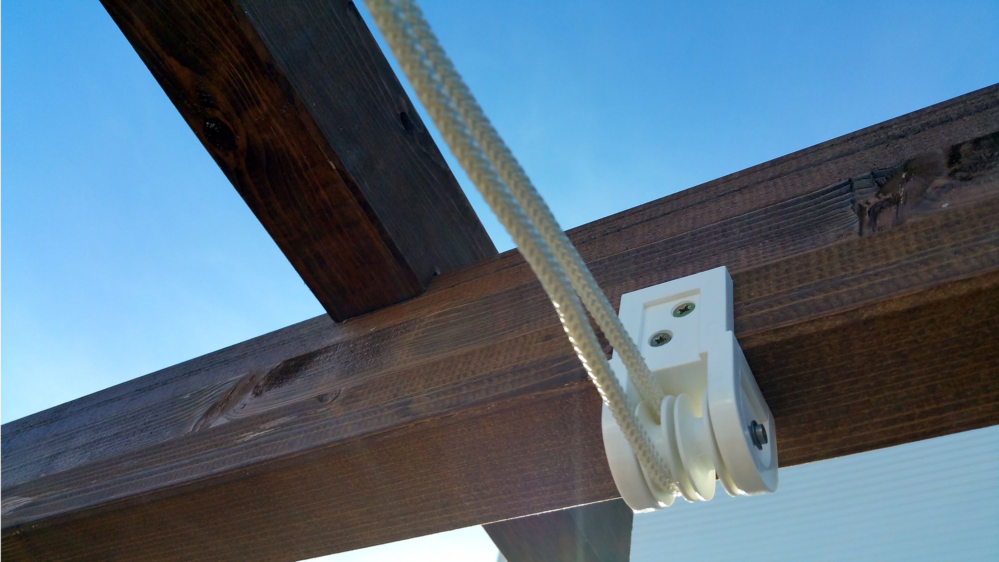 Toldo deslizante acrílico beige para pérgola de 300x380 cm - 2