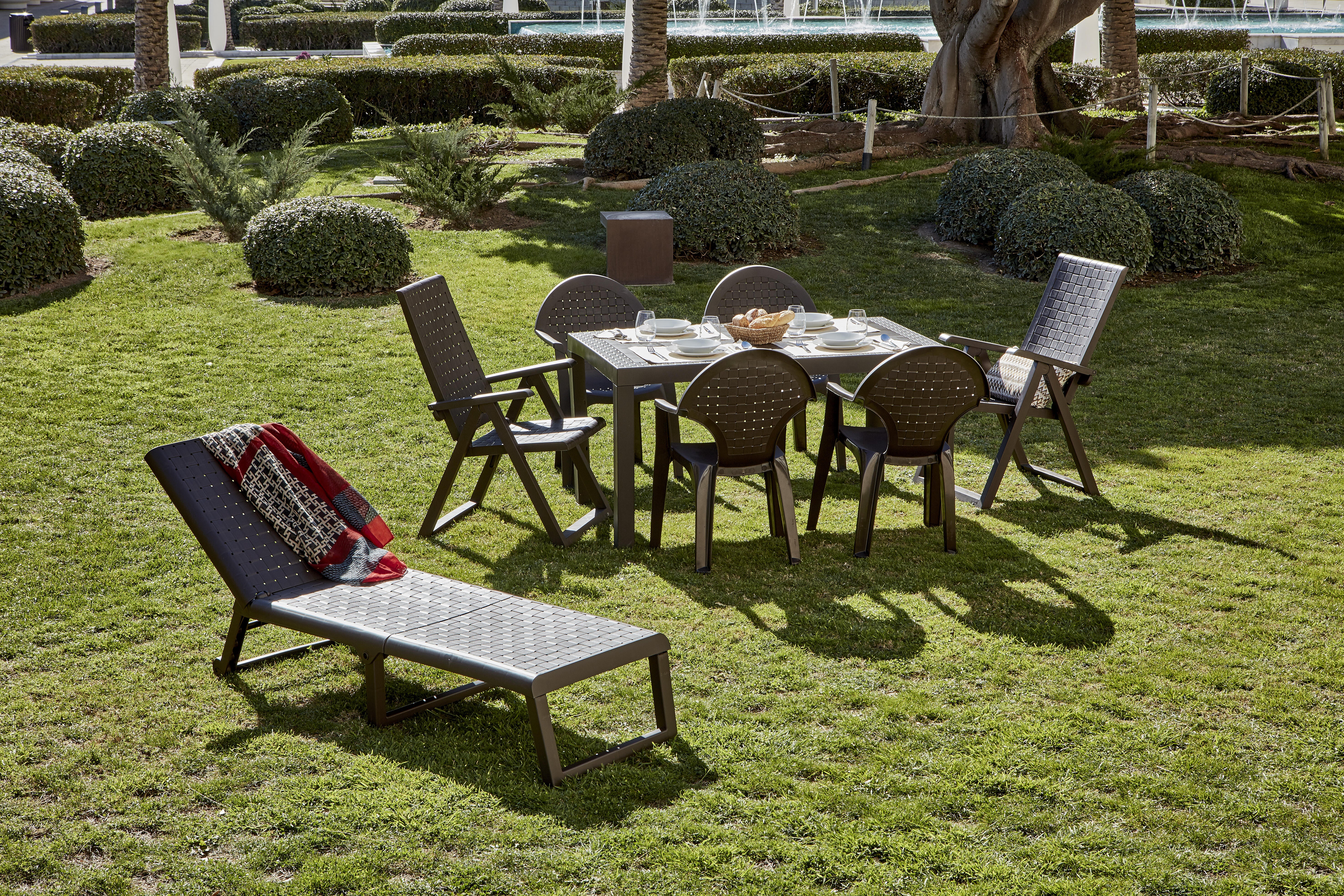 Cadeira de resina DREAM ALTO - 3