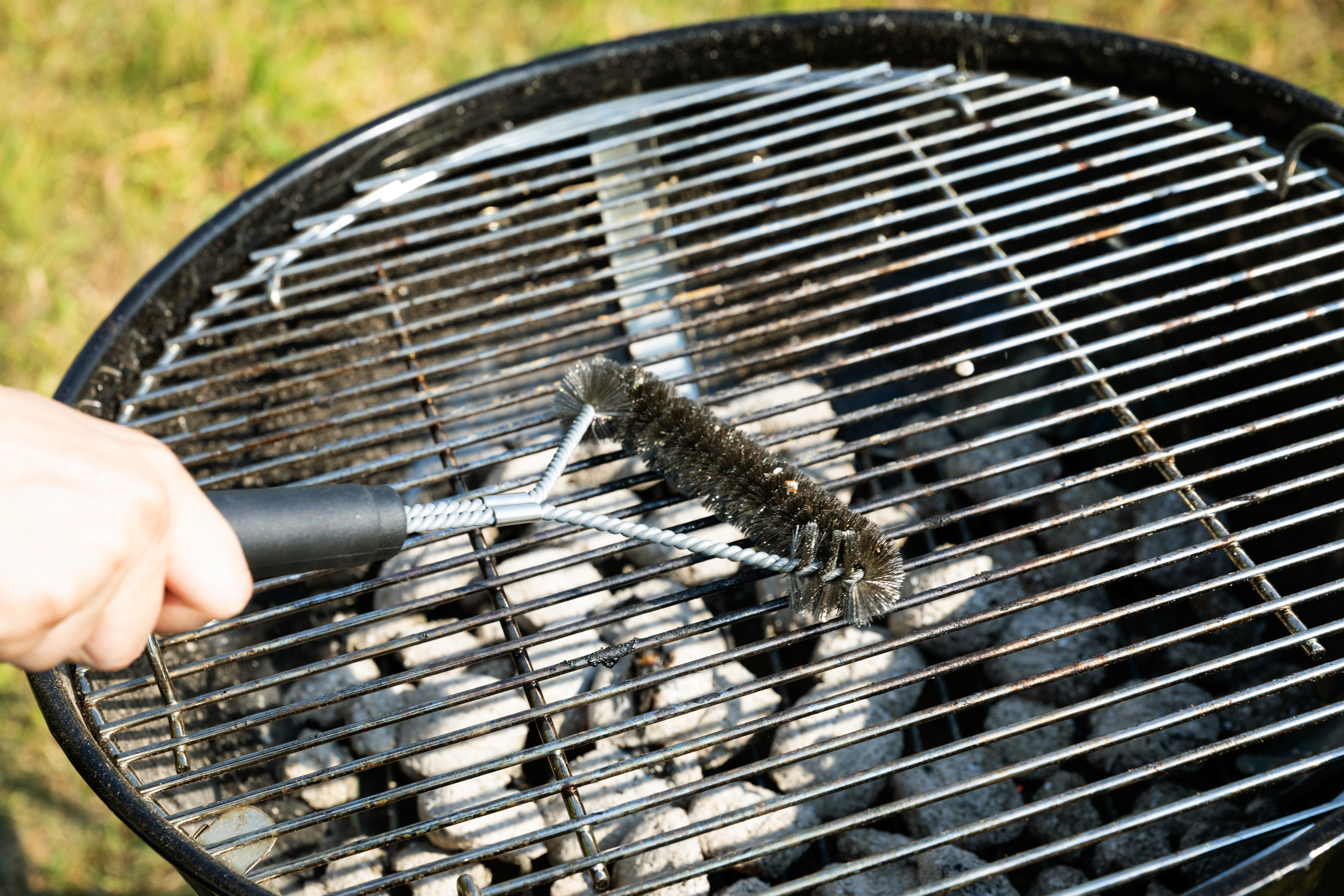 Escova Naterial limpeza grelhas em t - 5