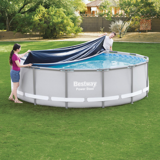 Seguridad en la piscina: claves para evitar accidentes | Leroy Merlin