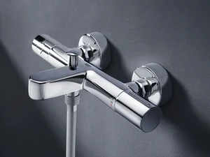 Solepearl Grifo de Ducha Termostático Salida de Cascada, 38 ℃ Termostato de  Ducha para Bañera, con el Botón de Seguridad Grifo Ducha Mezclador Termostático  Ducha Cromado de Latón, Montado en el Baño 