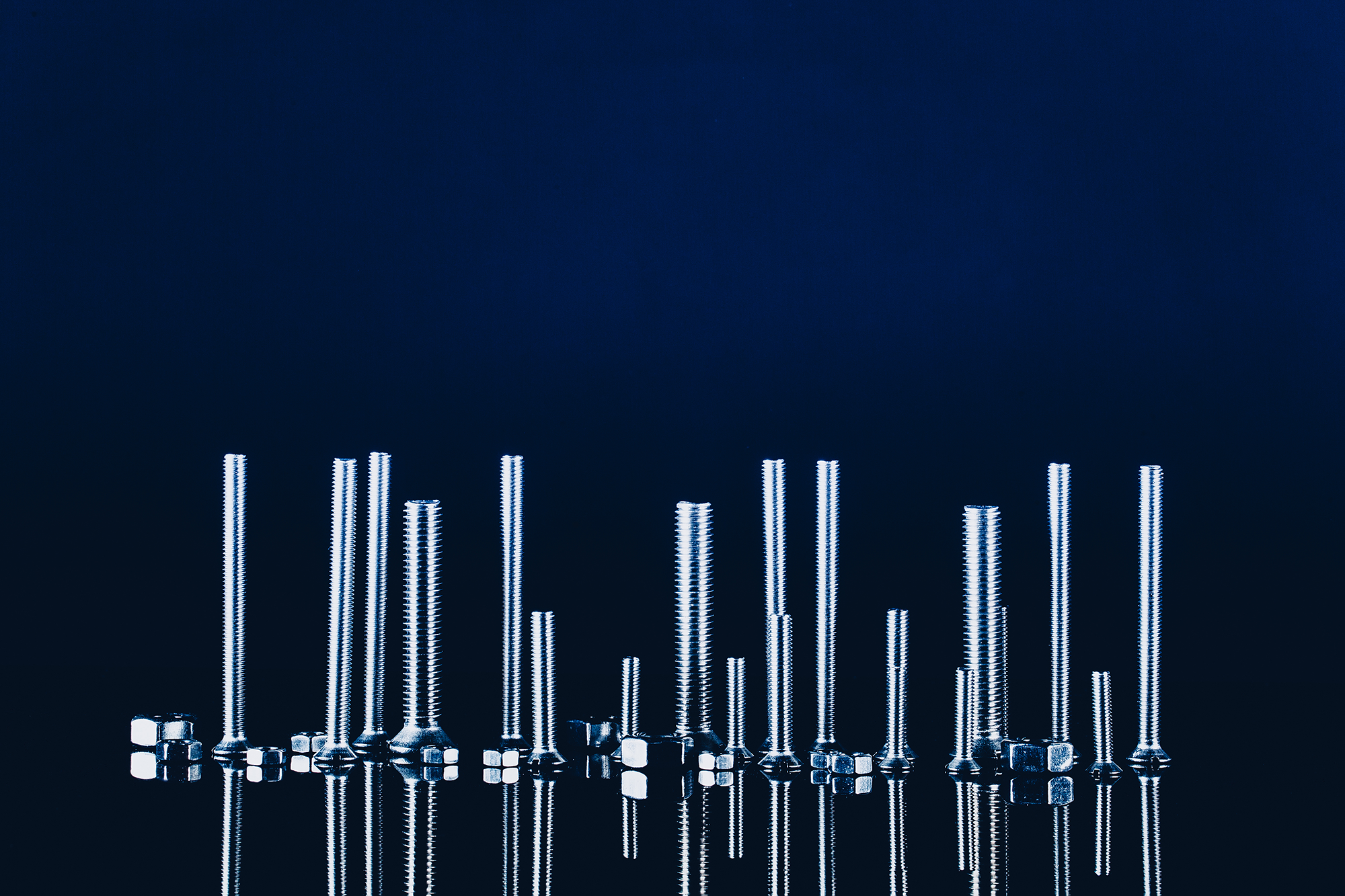 12 Tornillo de métrica cabeza plana avellanada ranurada de acero , Ø 4 x L.20 mm - 9