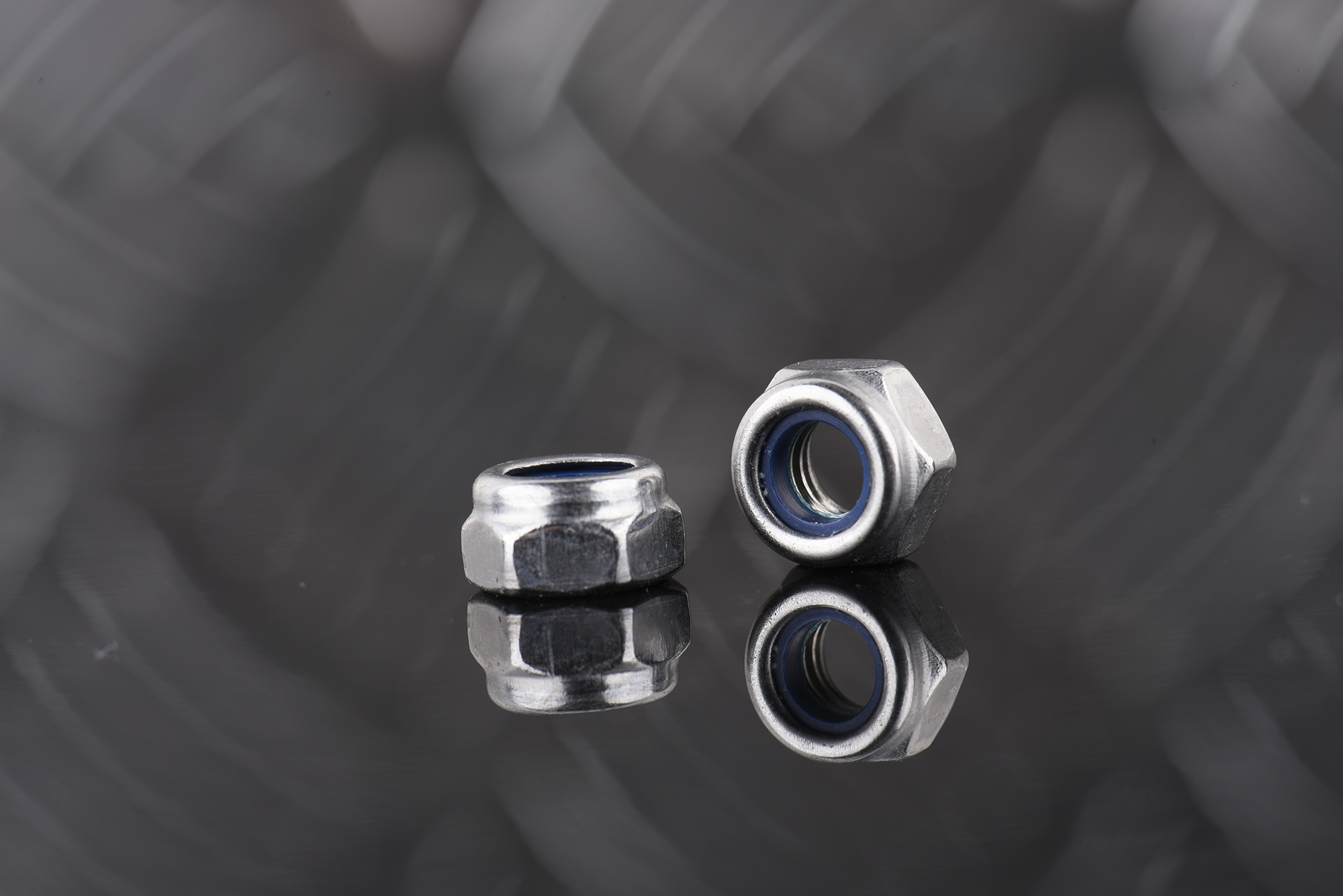 15 tuerca autoblocante de acero inoxidable  Ø 6 mm - 3
