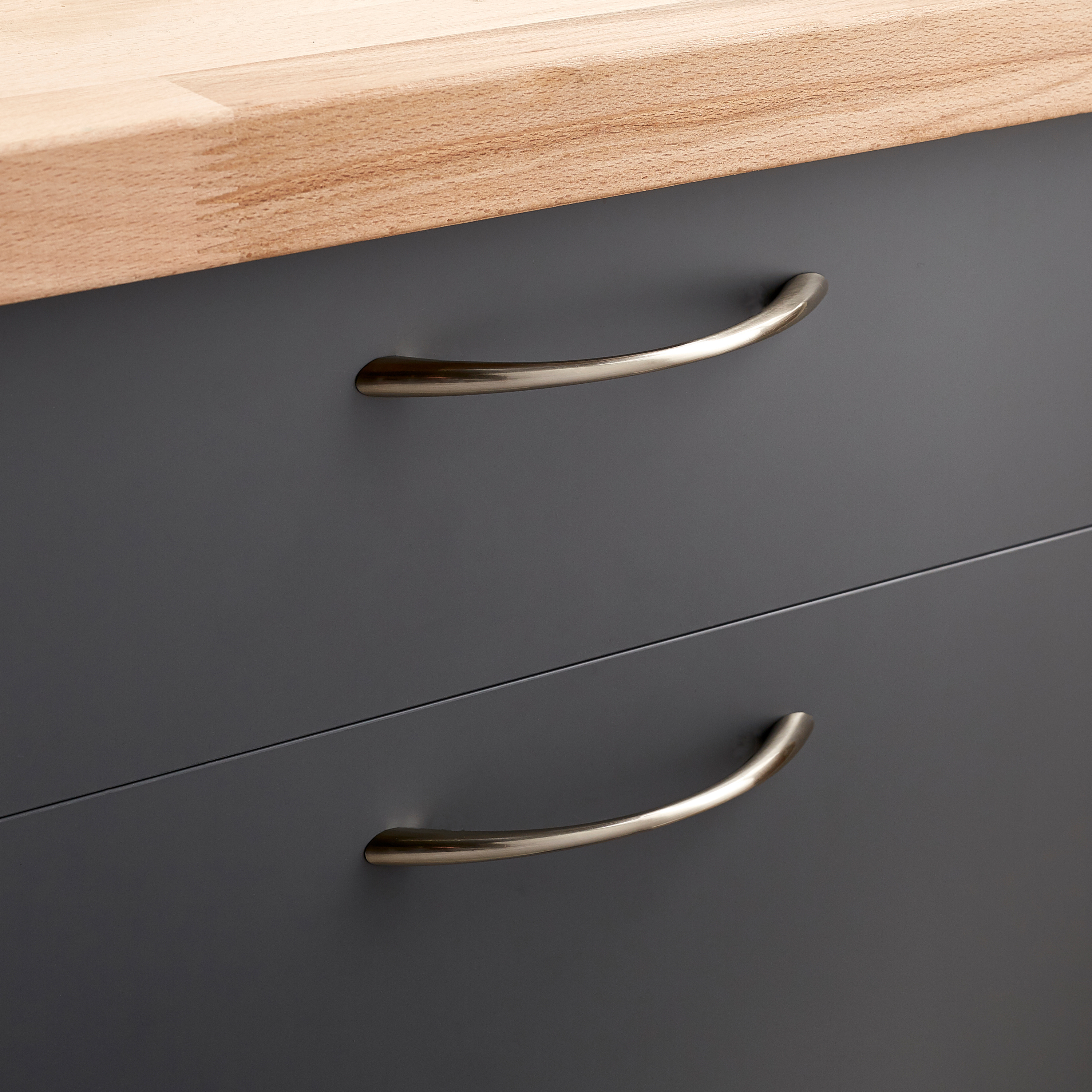 4 Tirador de mueble INSPIRE  gris / plata distancia entre eje 128 mm - 6