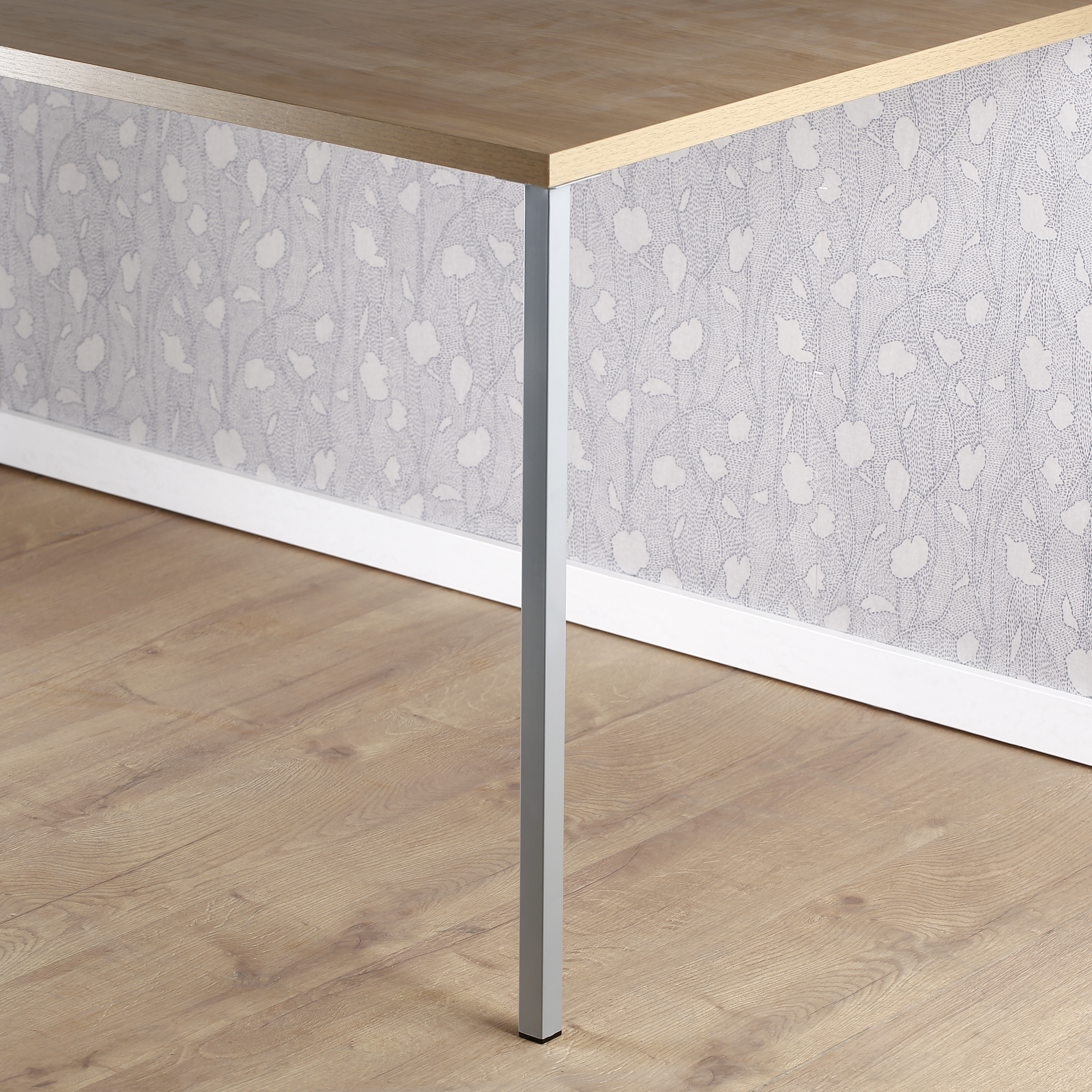 Pé de aço QUADRADO 700 25X25 - 2