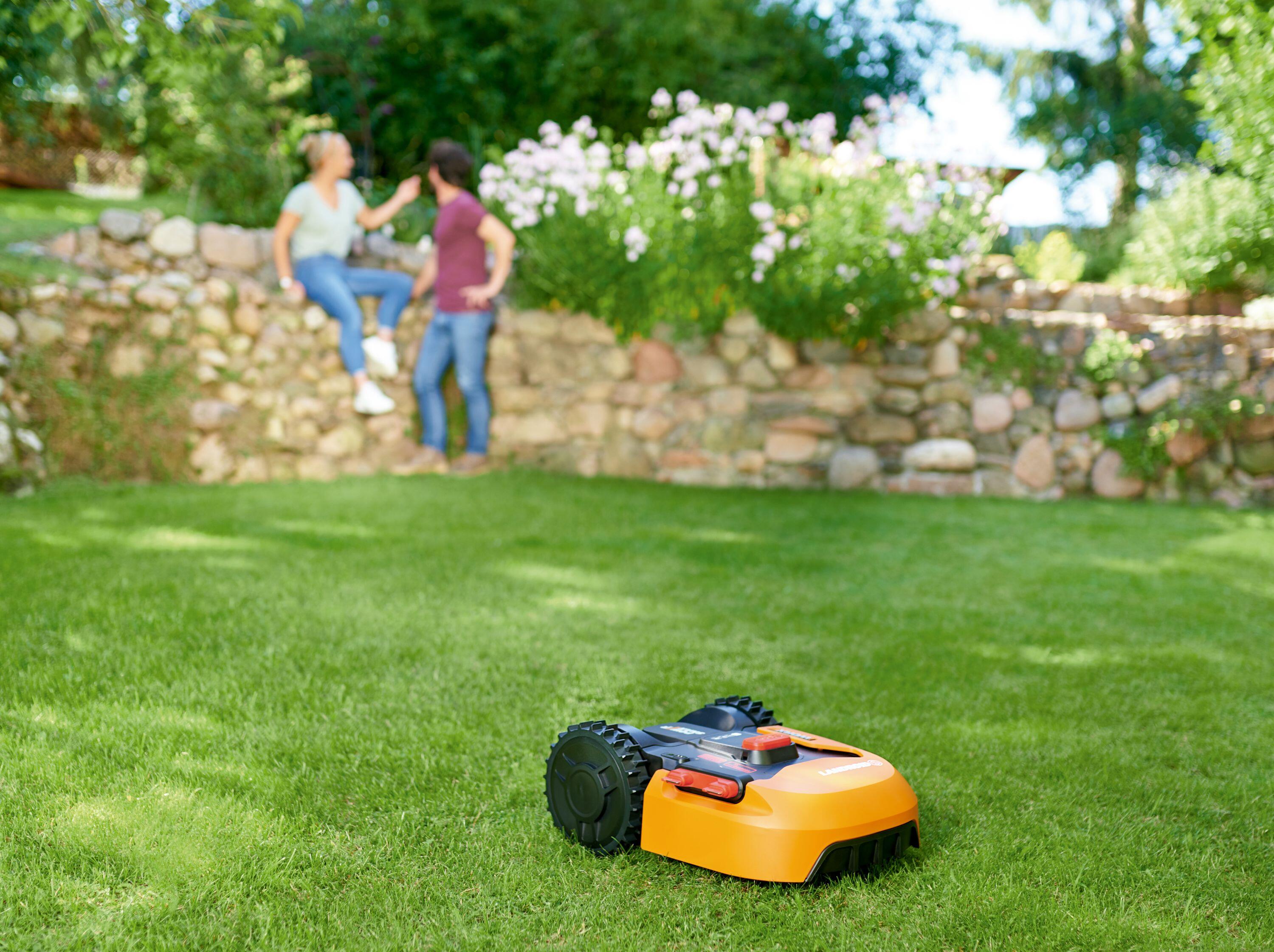 Robot tagliaerba WORX WR165E Landroid M500 PLUS con filo perimetrale larghezza di taglio 18 cm - 5