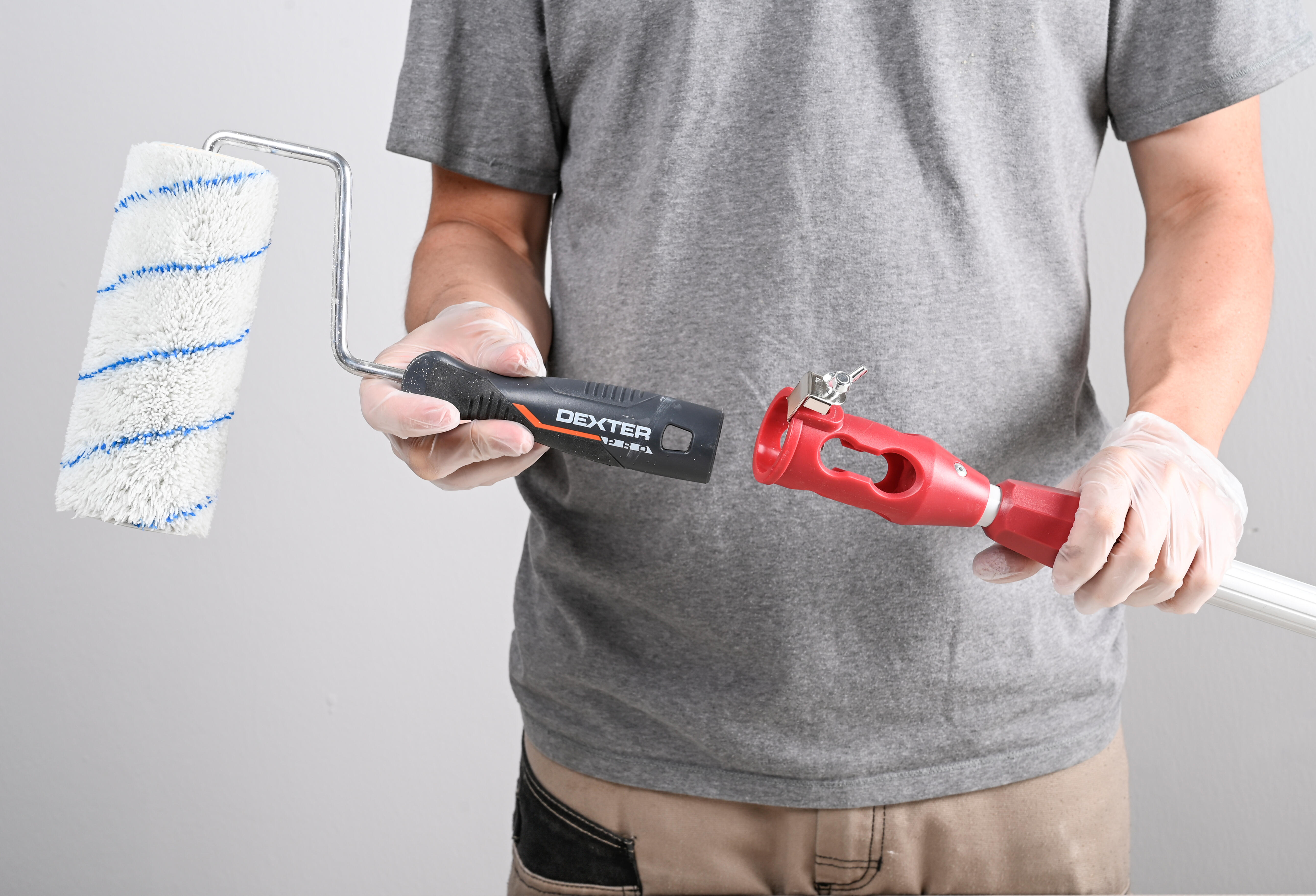 Alargador para pintar de aluminio NESPOLI desde 167.5 hasta 300 cm de longitud. Articulado. Empuñadura ergonómica. Tipo de sujeción mediante apriete. - 5