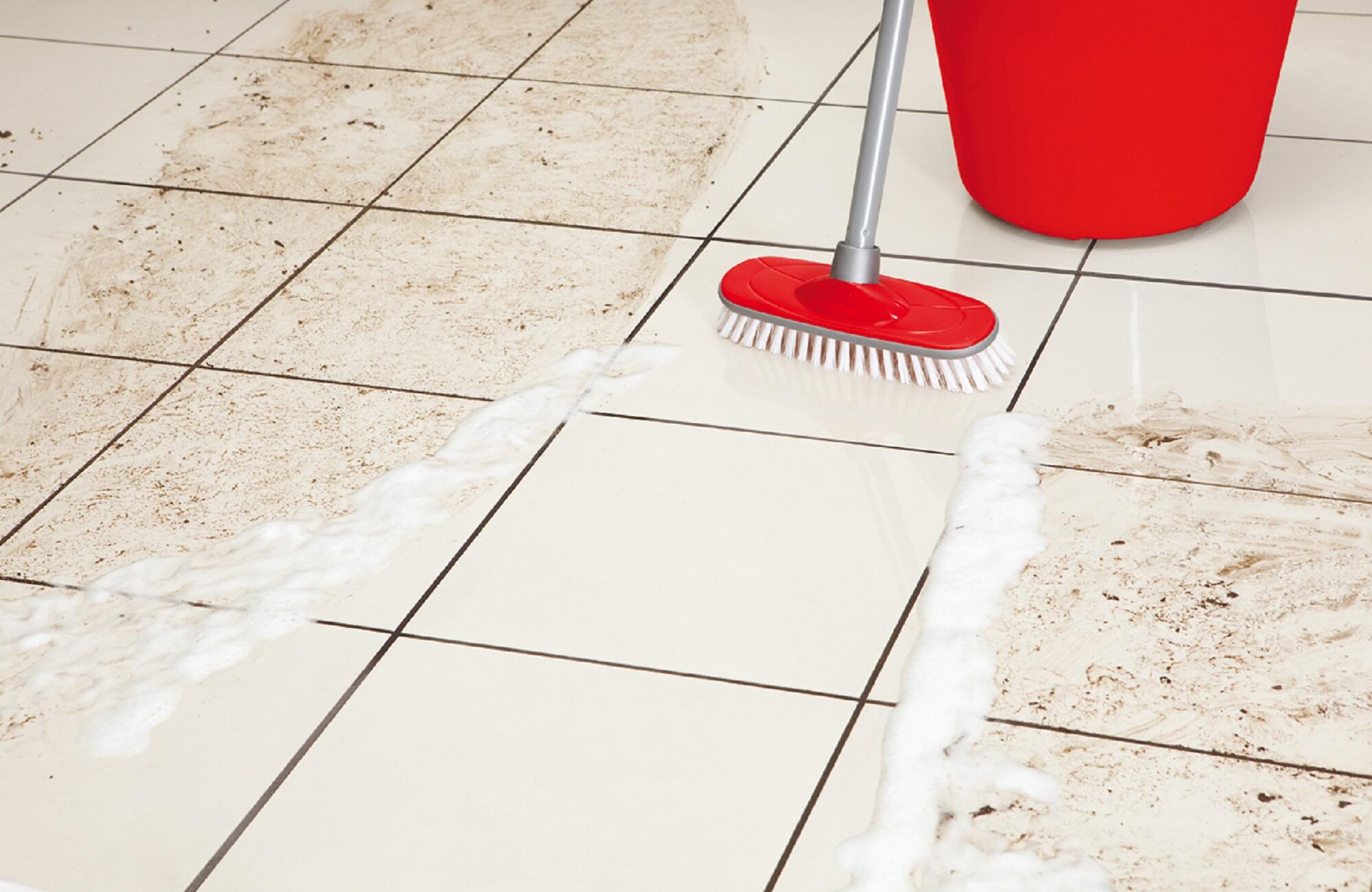 Decapante de pavimentos extraforte azulejos 1 L HG - 3