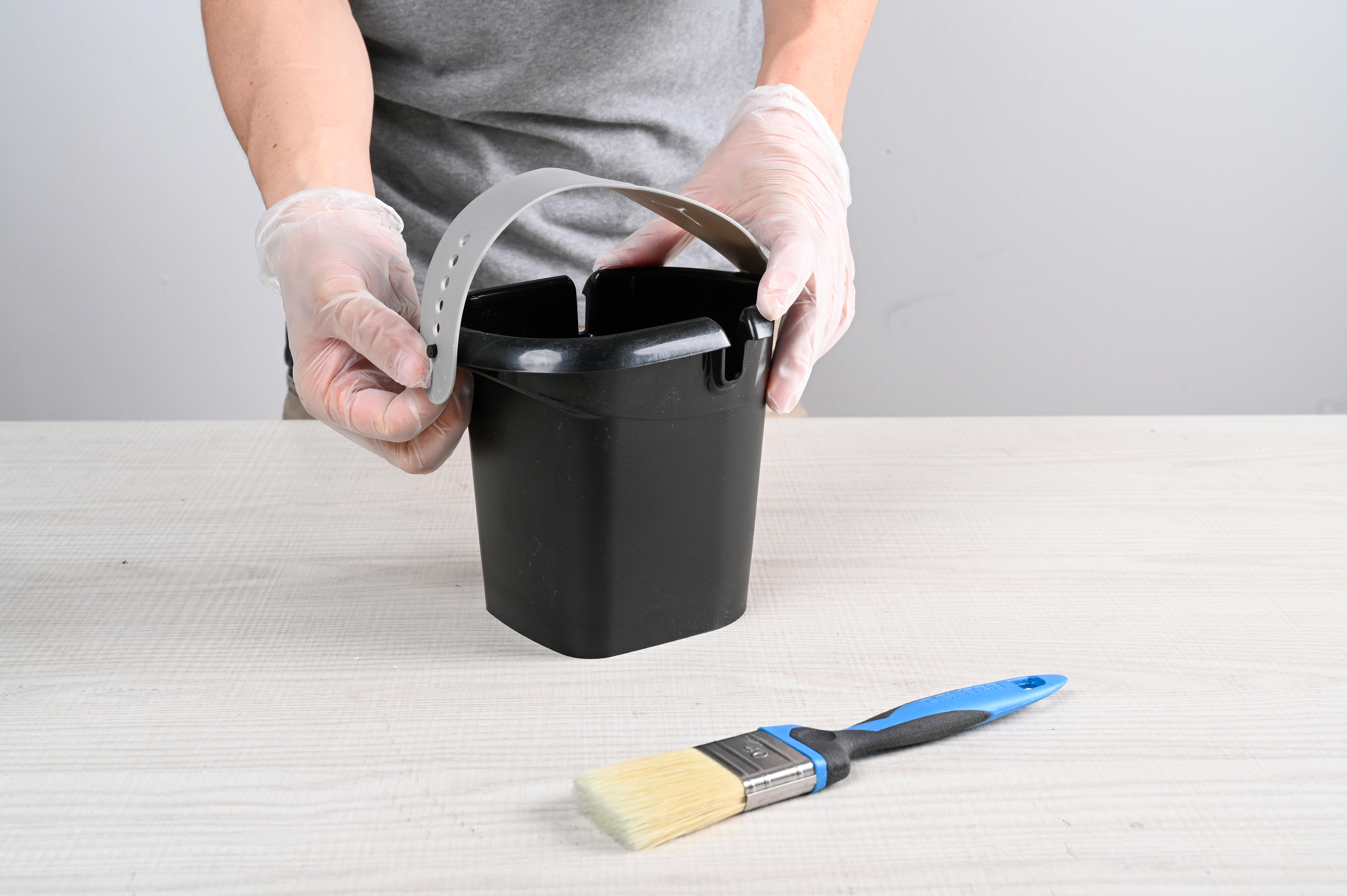 Cubeta de pintura rectangular DEXTER 0.75 litros negro. Con escurridor - 9