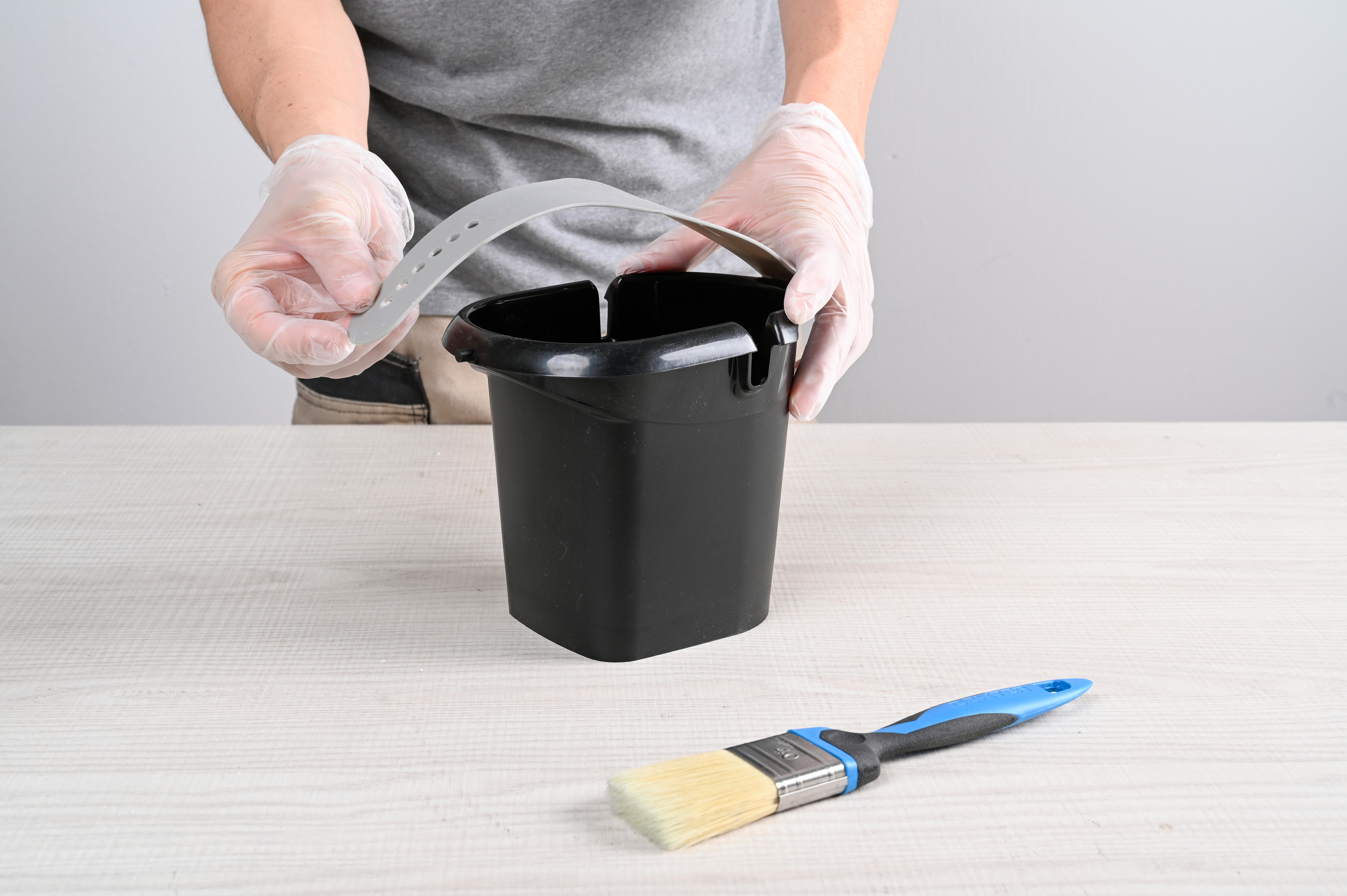Cubeta de pintura rectangular DEXTER 0.75 litros negro. Con escurridor - 8