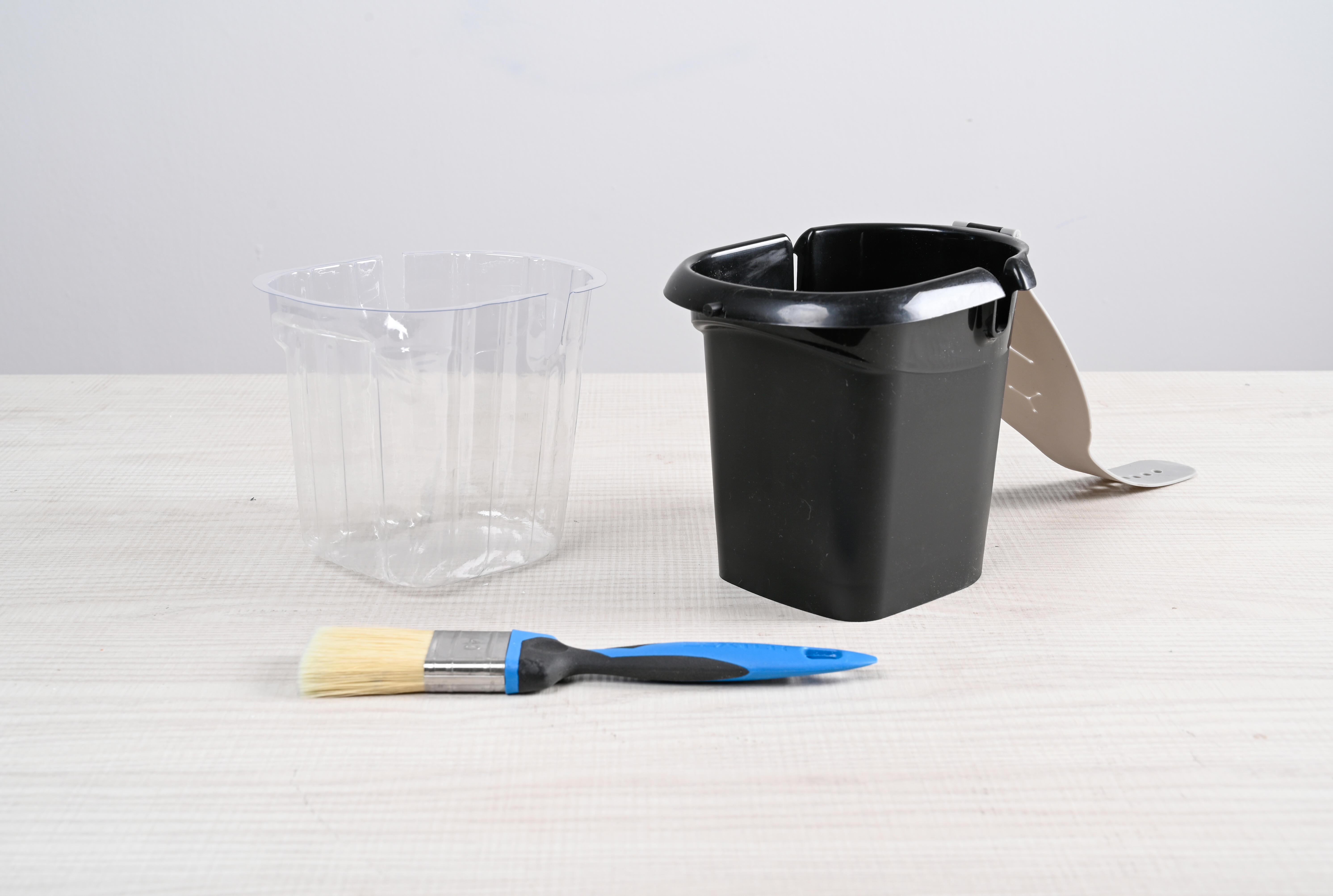 Cubeta de pintura rectangular DEXTER 0.75 litros negro. Con escurridor - 7