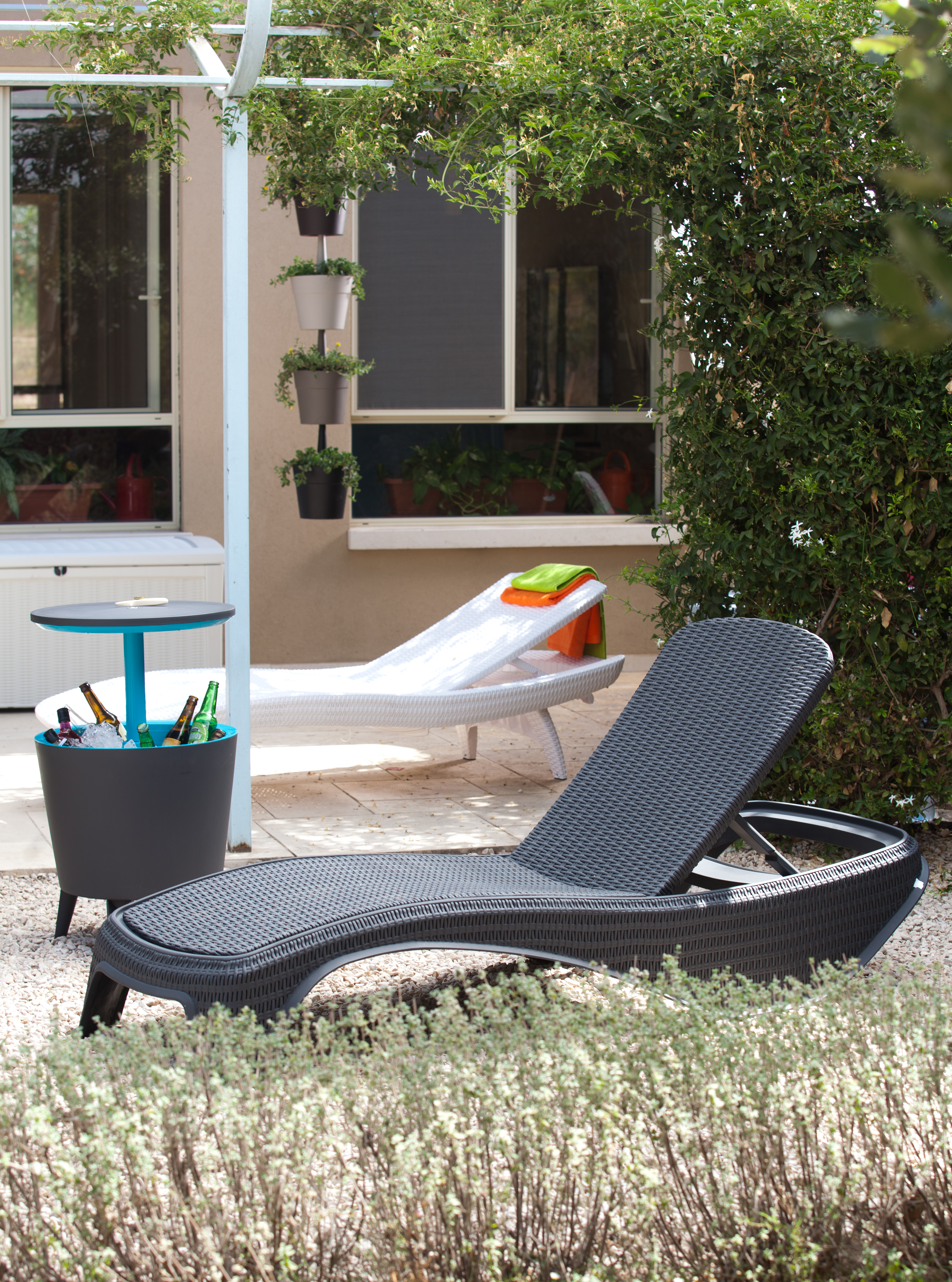 Tumbona sin cojín de jardín Atlantic de polipropileno gris 74x36x197 cm - 6