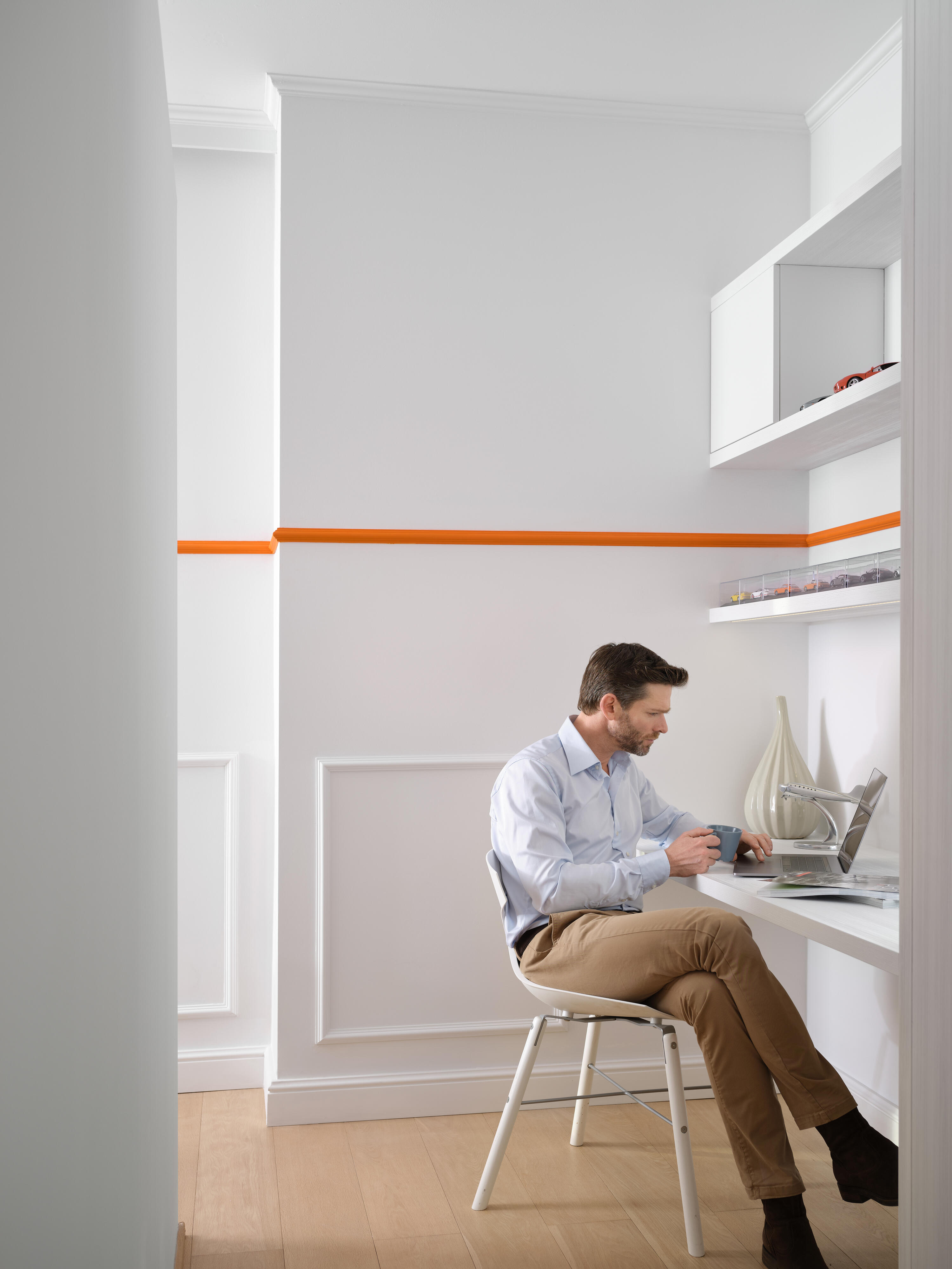 Moldura collarin de poliestireno crudo 40x20 mm x 2,0 m (ancho x grueso x largo) - 10