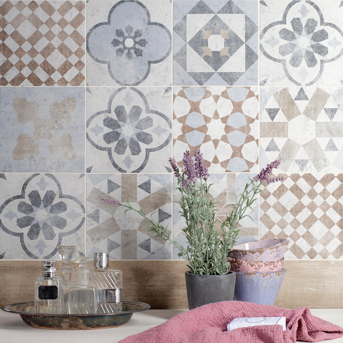 Piastrella da pavimento e rivestimento esterno in gres porcellanato 20 x 20 cm smaltato multicolore opaco Villa R10 traffico intenso (pei 4/5) Sp. 8.2 mm 1.42 mq - 18