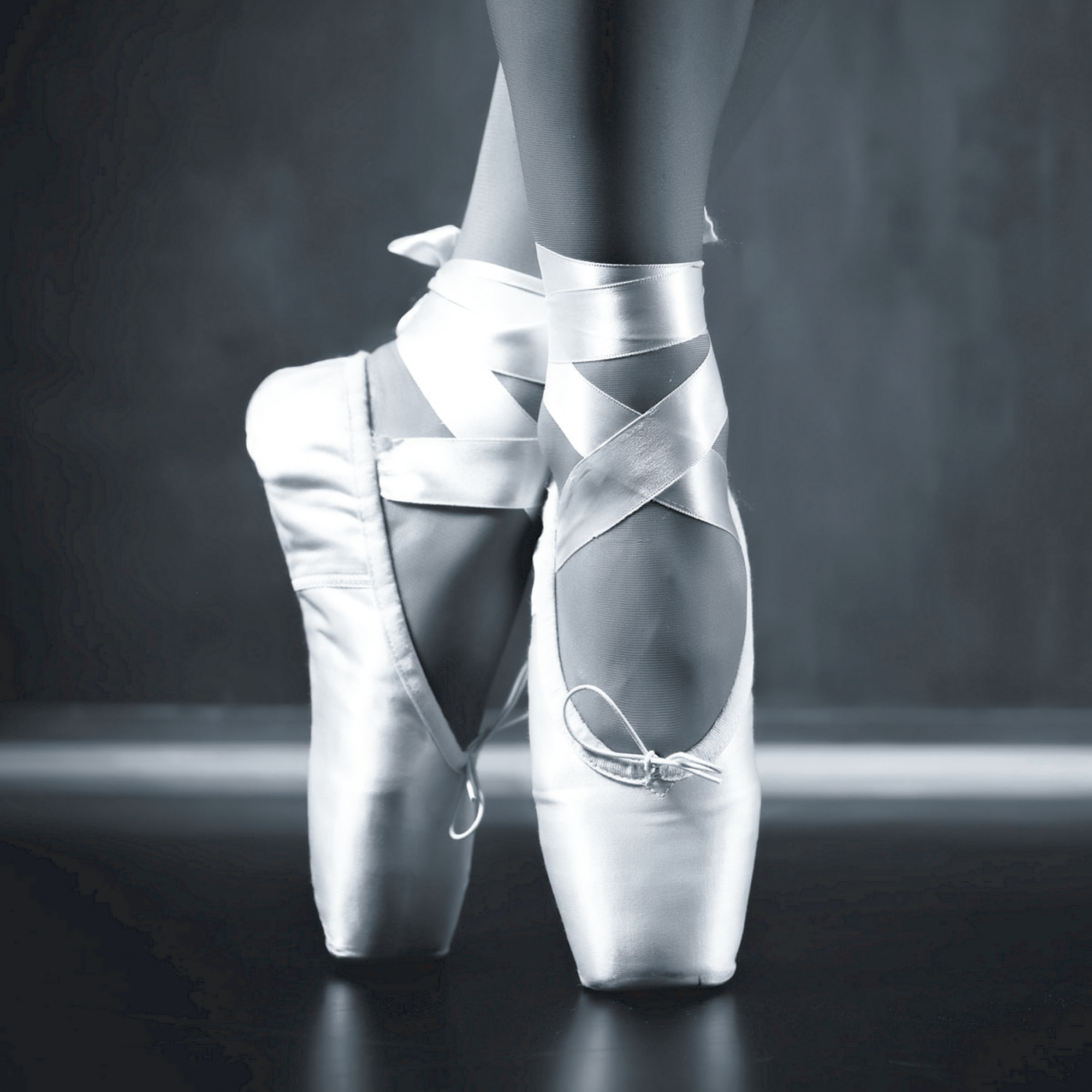 Lámina Deporte cuadrada de 30 x 30 cm. Papel Zapatos Puntilla negro y blanco - 4