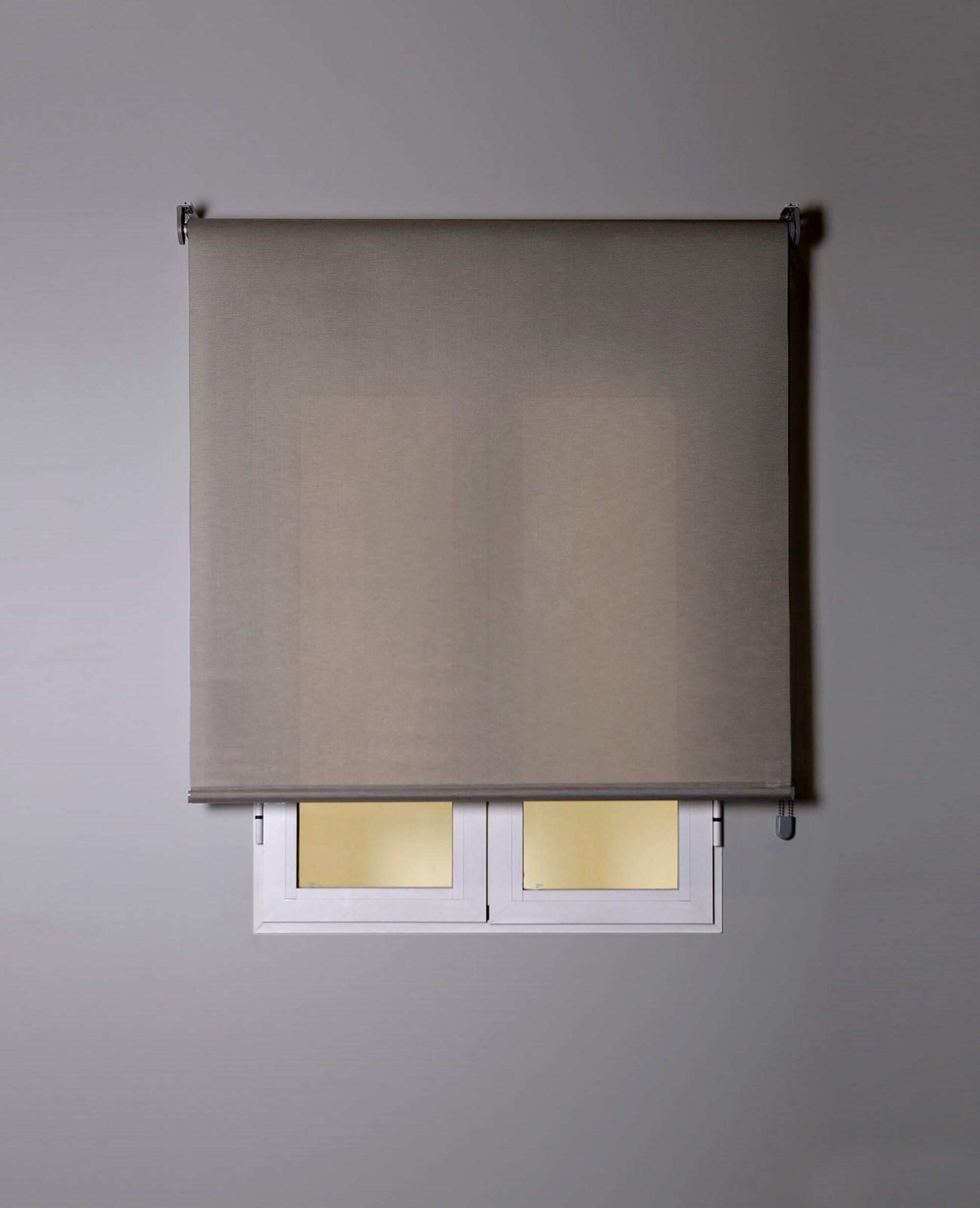 Estor enrollable screen 5% térmico orion bronce de 150x240 pvc liso bronce y gris con cadena