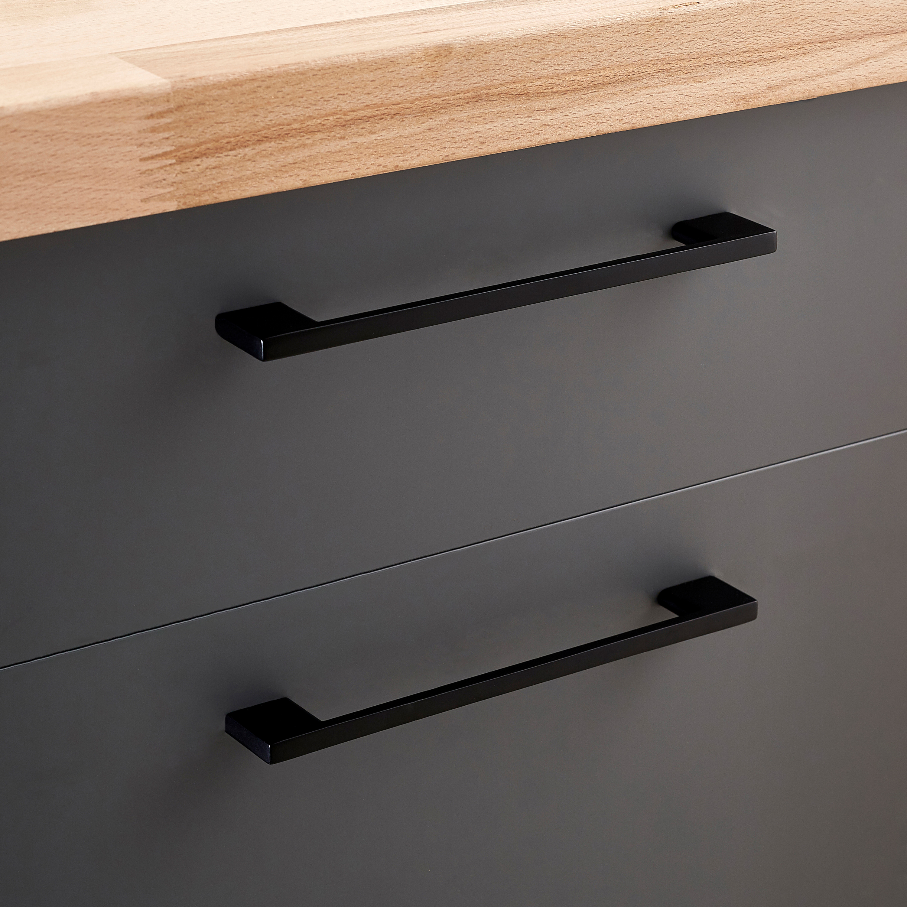 Puxador para móvel INSPIRE JOHN ZAMAK MATE PRETO 160MM - 8