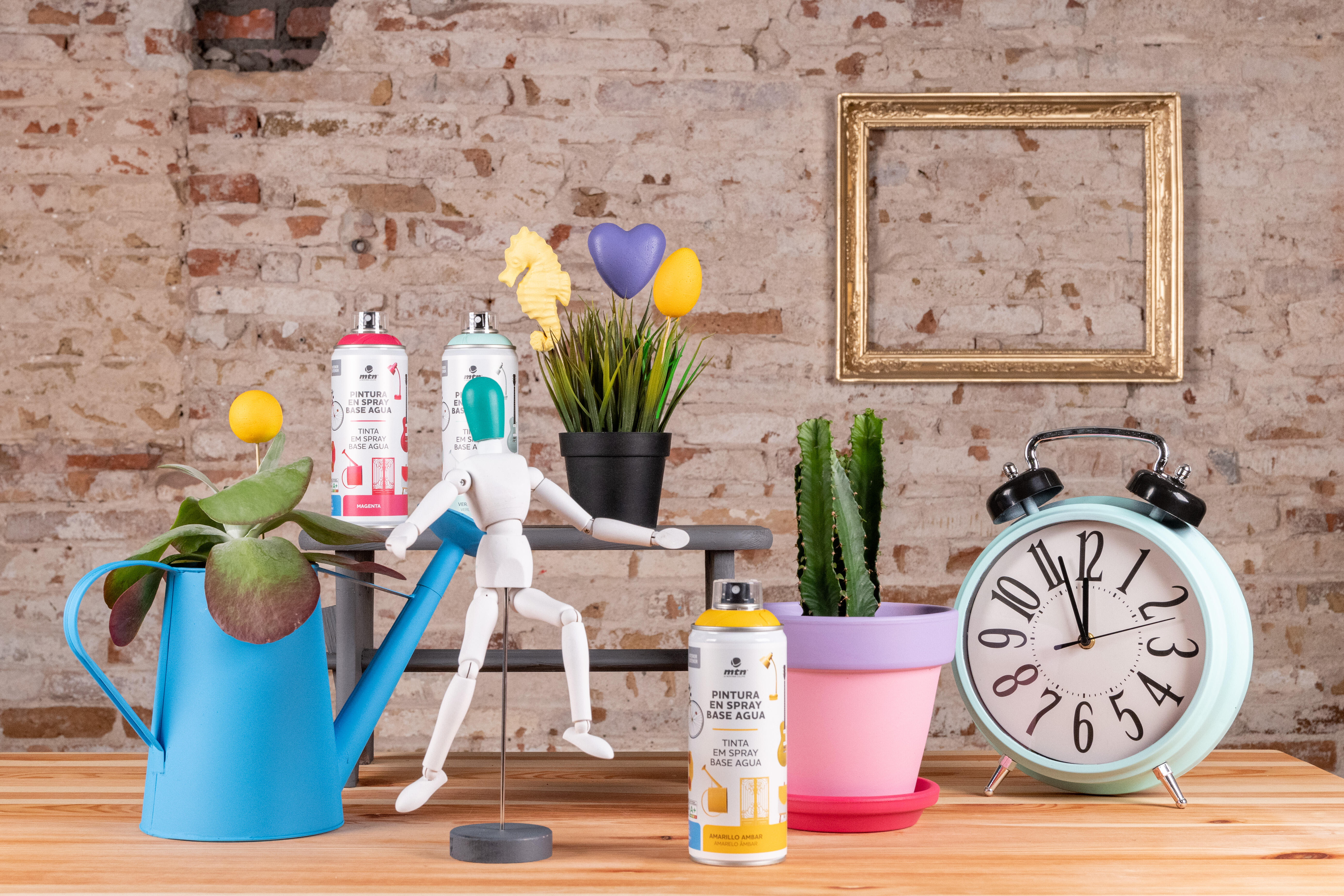 Spray decorativo 400ml WB MONTANA gris cemento - 6