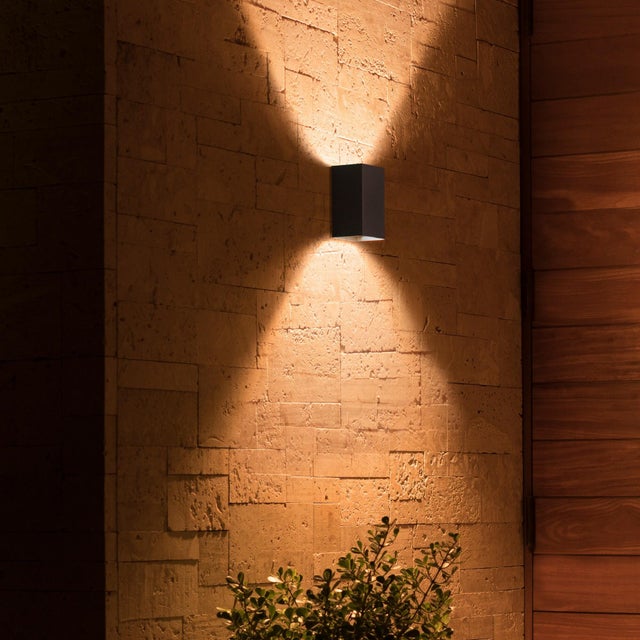 Aplique de pared LED exterior inalámbrico Frame PHILIPS HUE gris de aluminio color luz cambiante CCT 2700-6500K intensidad regulable IP44 1200 lm