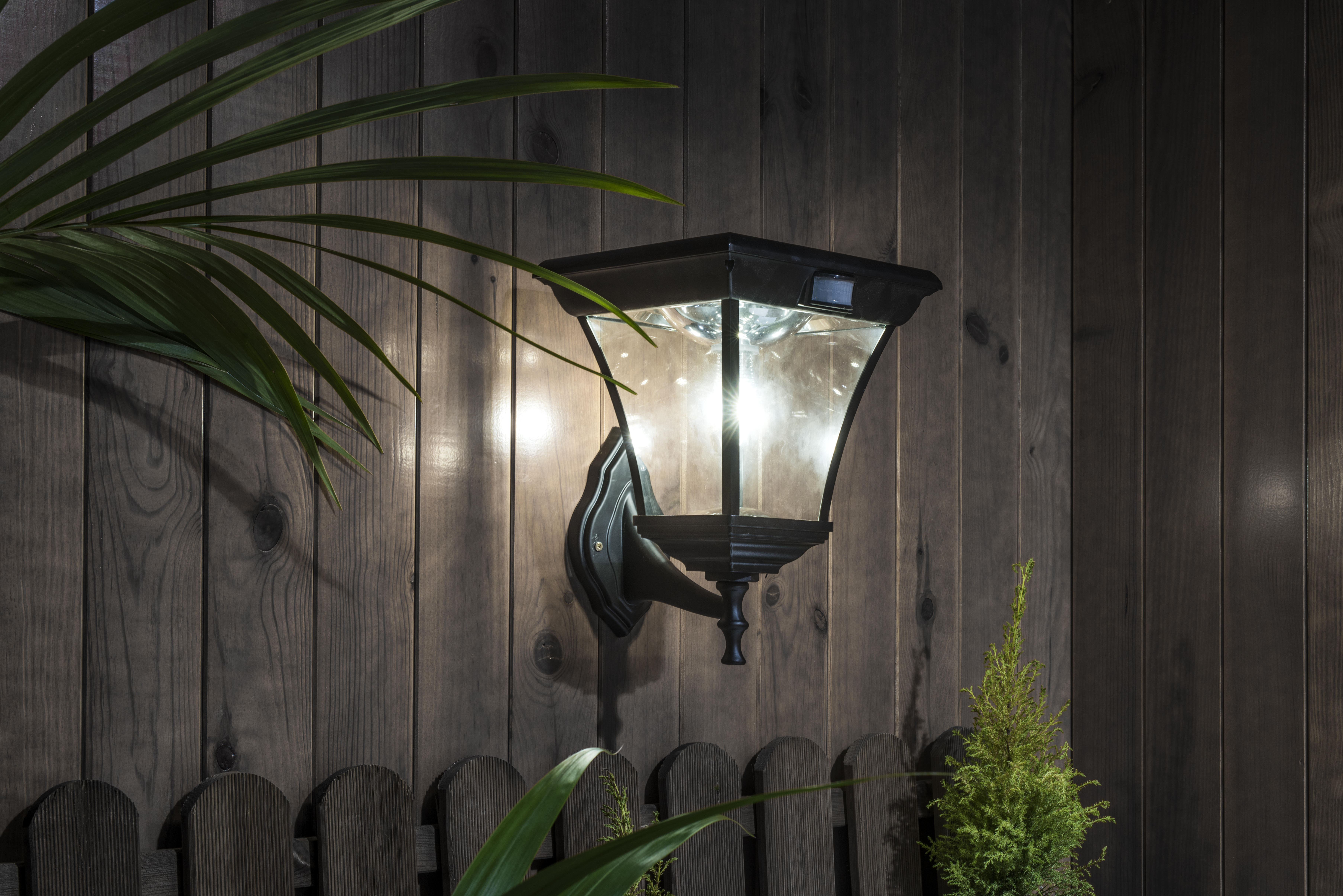 Aplique solar exterior luz LED blanco cálido Pegaso aluminio negro con sensor crepuscular y detector de movimiento IP44 - 4