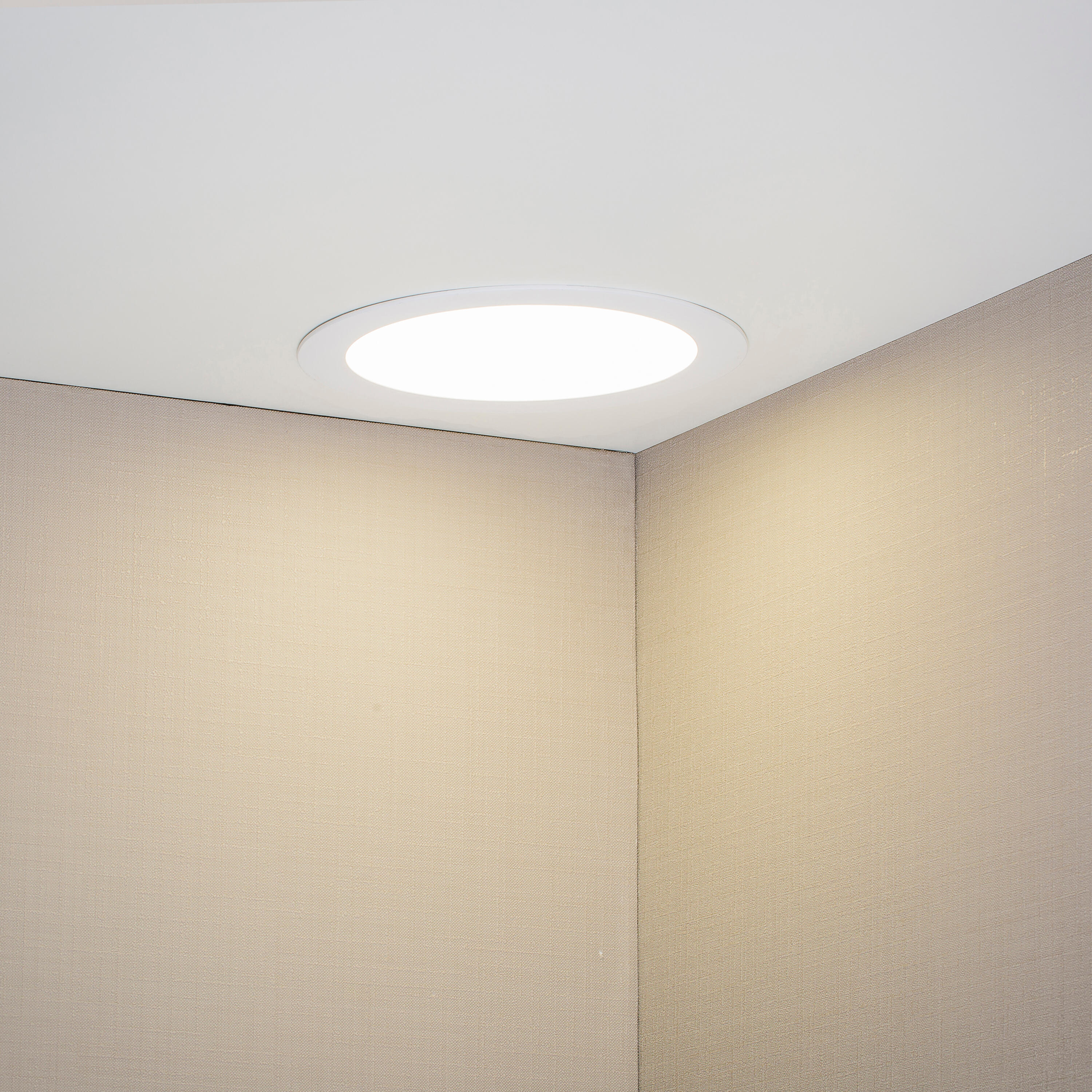 KYOTECH Focos Empotrados LED Baño IP65 230V 6W Equivalente A Incandescente 60W Blanco Cálido 3000K 500LM Ultraplanos Downlight LED Luz De Techo Para Baño Cocina Balcón Pasillo 6 Piezas (Ronda