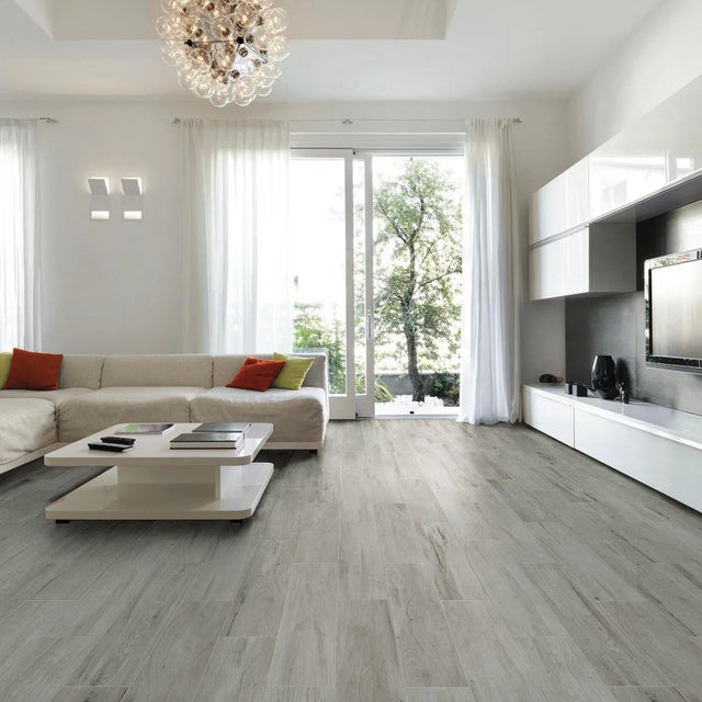 Piastrella da pavimento e rivestimento interno in gres porcellanato 15 x 61 cm non rettificato grigio fumo opaco Visual R9 traffico intenso (pei 4/5) Sp. 9 mm 1.2 mq