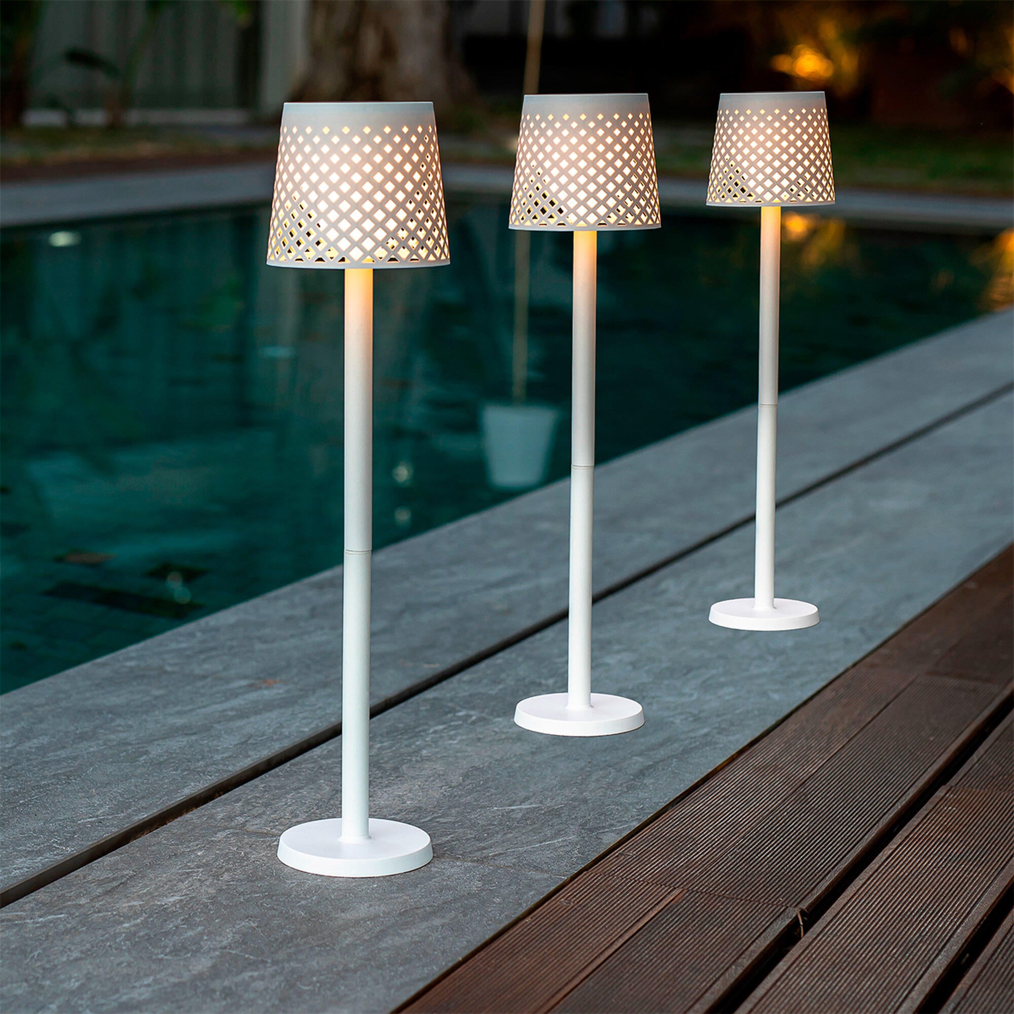 Baliza jardín solar exterior LED blanca Greta IP44 con sensor crepuscular - 4