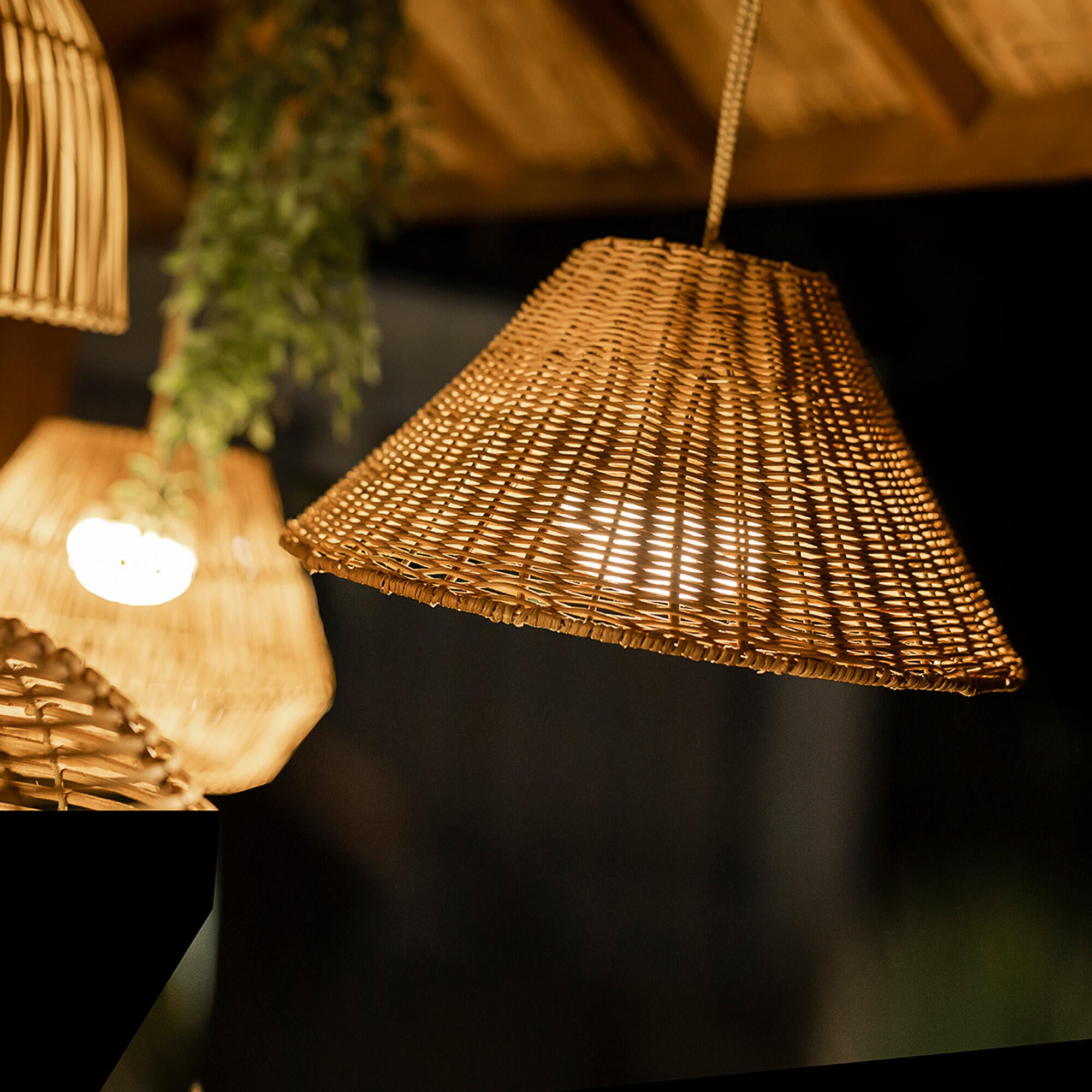 Lampadario LED design CALOBRA 20 BATTERY HANG marrone, luce calda 900 lumen, NEWGARDEN, IP54 - 21