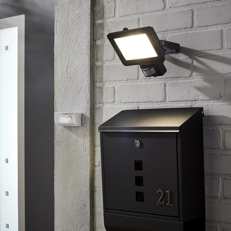 Guía para configurar y automatizar sistemas de iluminación LED en casa