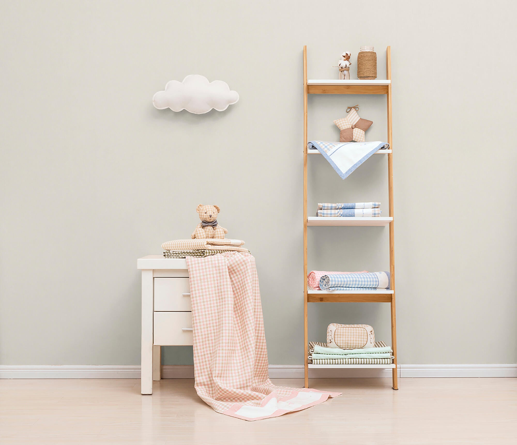 Papel pintado no tejido infantil 7010-2 esterilla beige