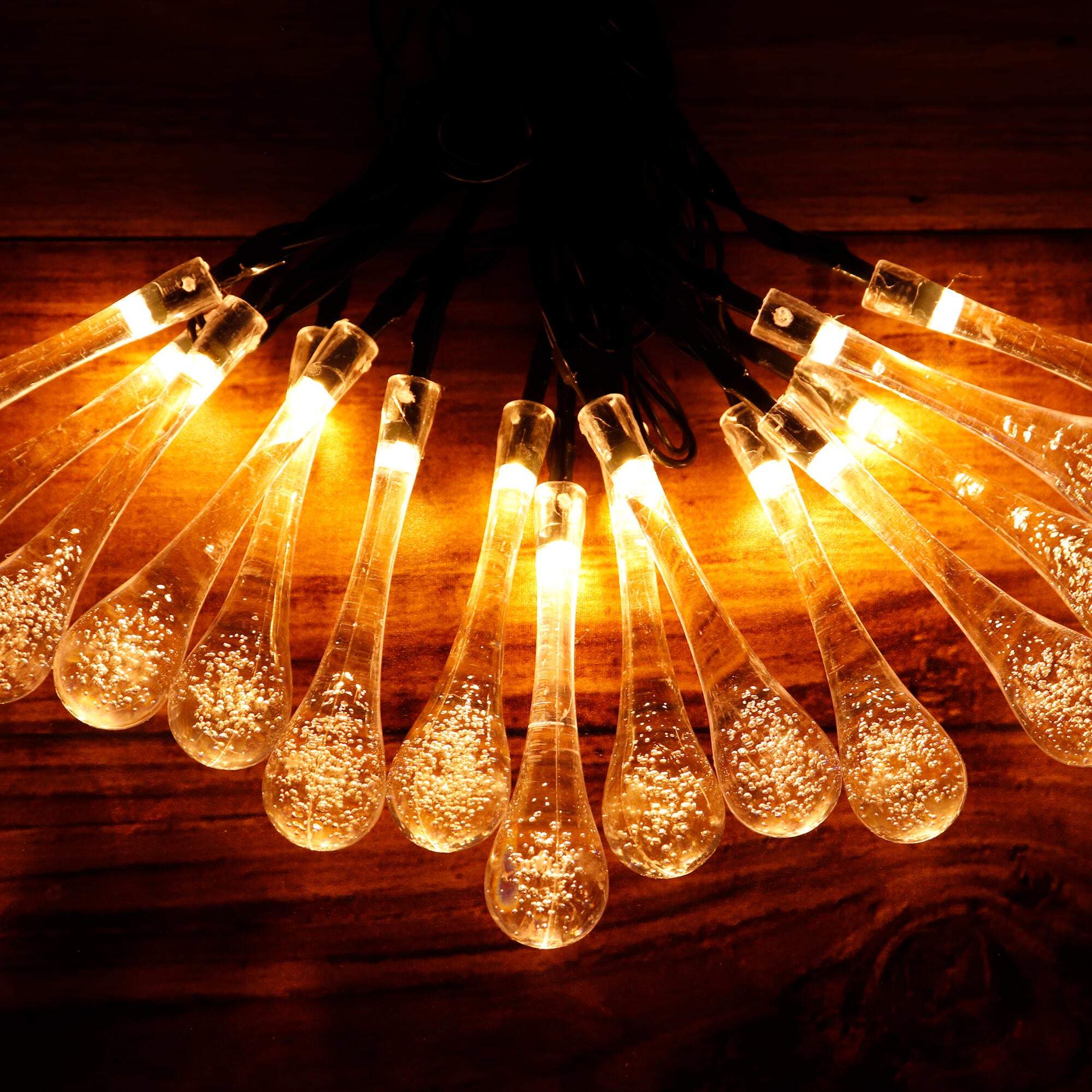 Grinalda solar exterior Lágrima 30 LUZES 3000K - 4