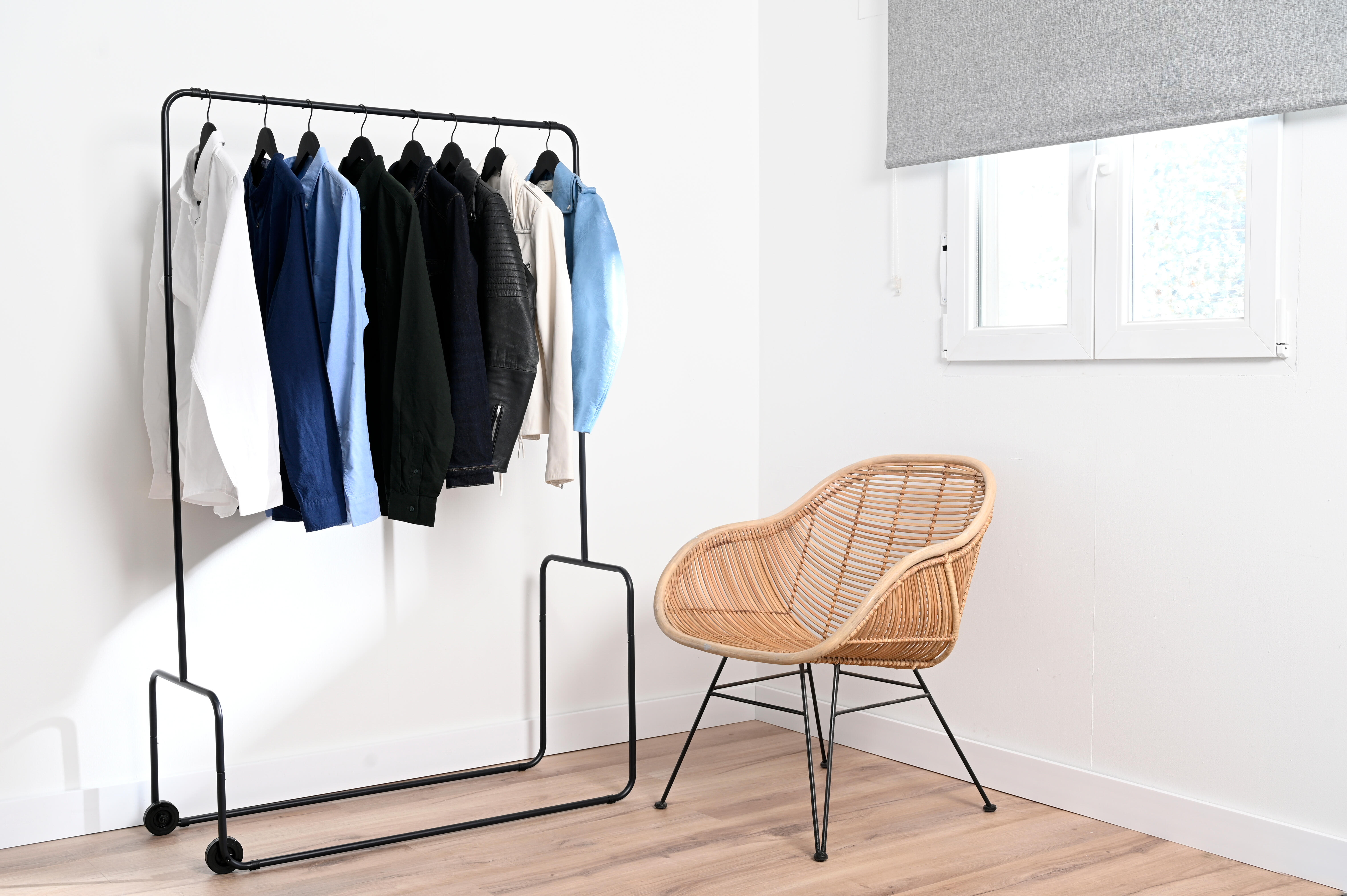 Pack 4 cabides madeira preto SPACEO - 23