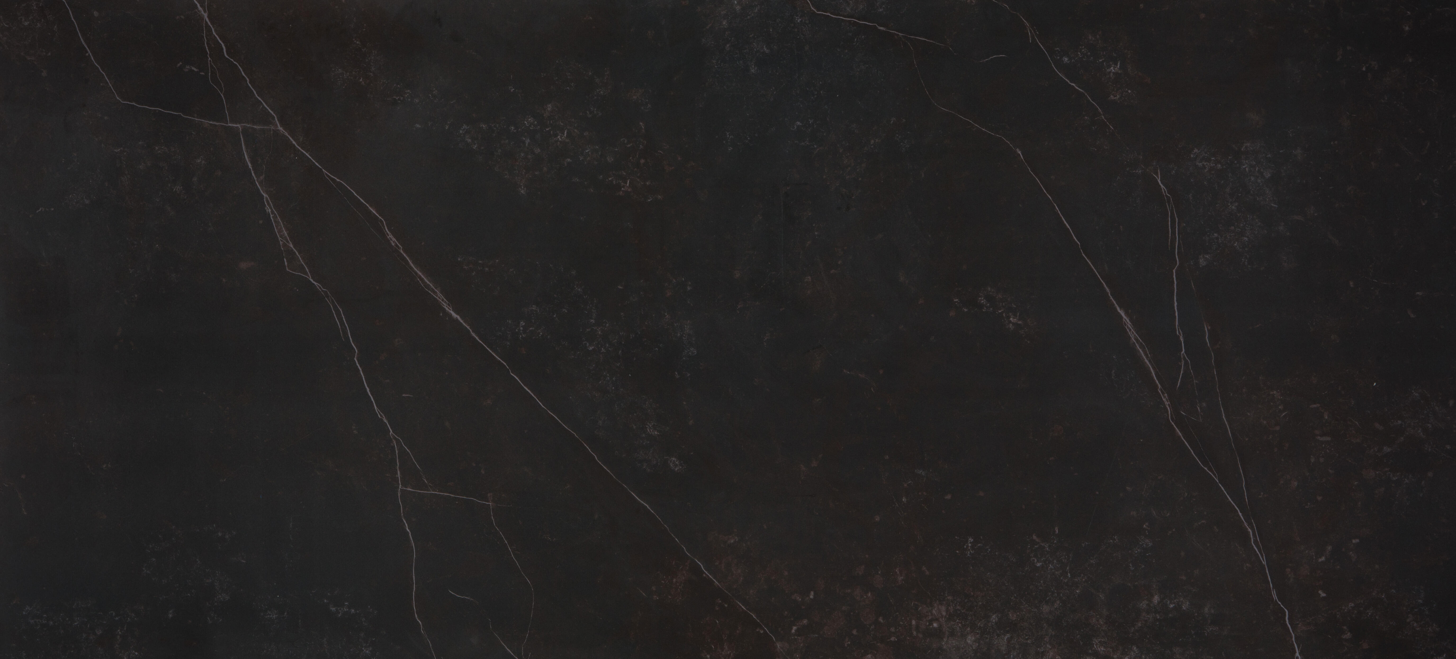 Copete kelya dekton negro de 150 x 10 cm