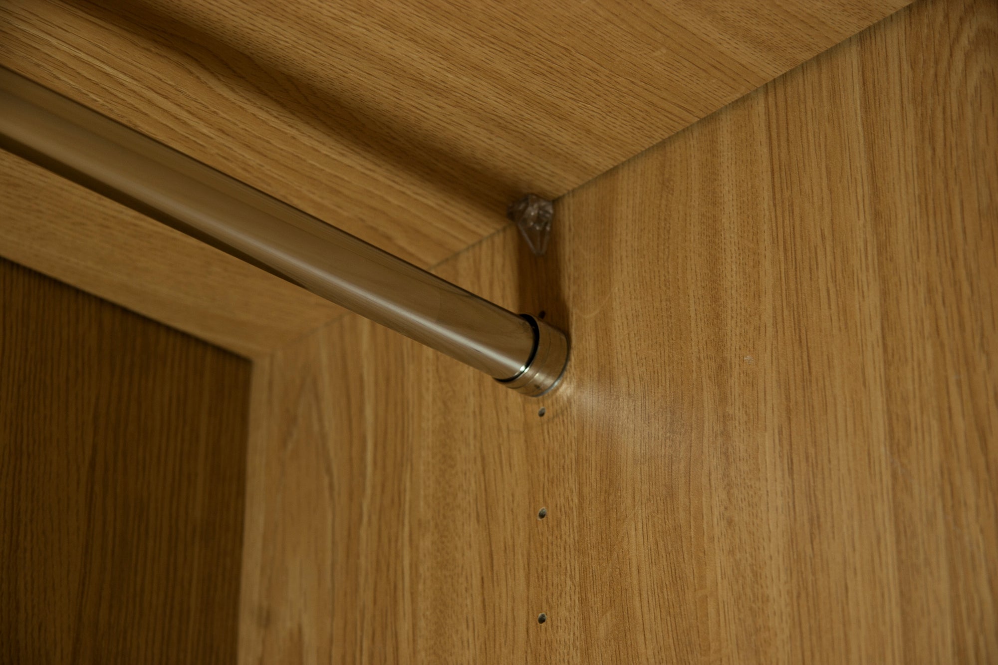 Soporte y remate para barra de armario Lateral SPACEO de Aluminio Plata - 3