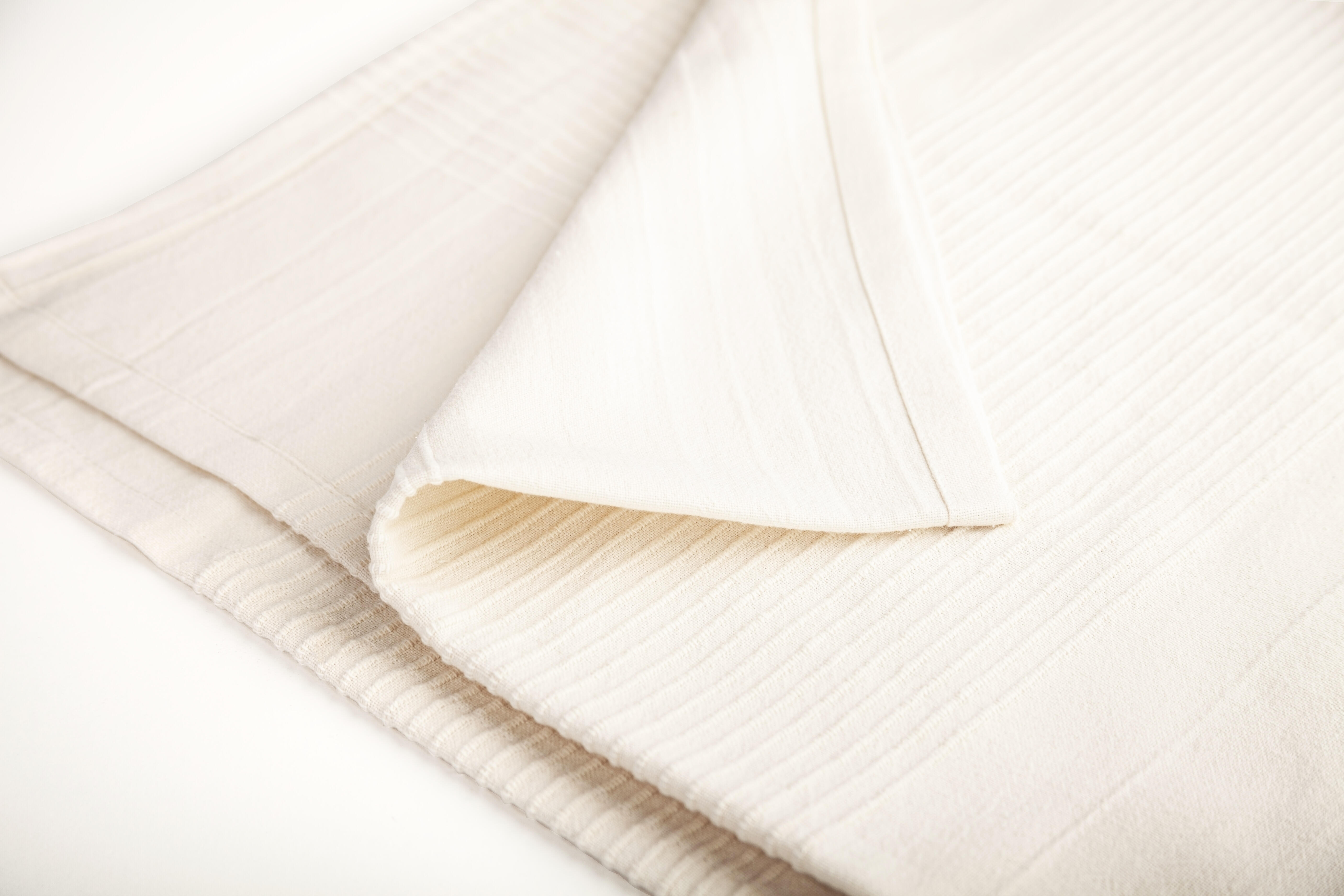 Manta algodón trama rectangular algodón blanco marco overlock y cosido de 150x250 cm - 24