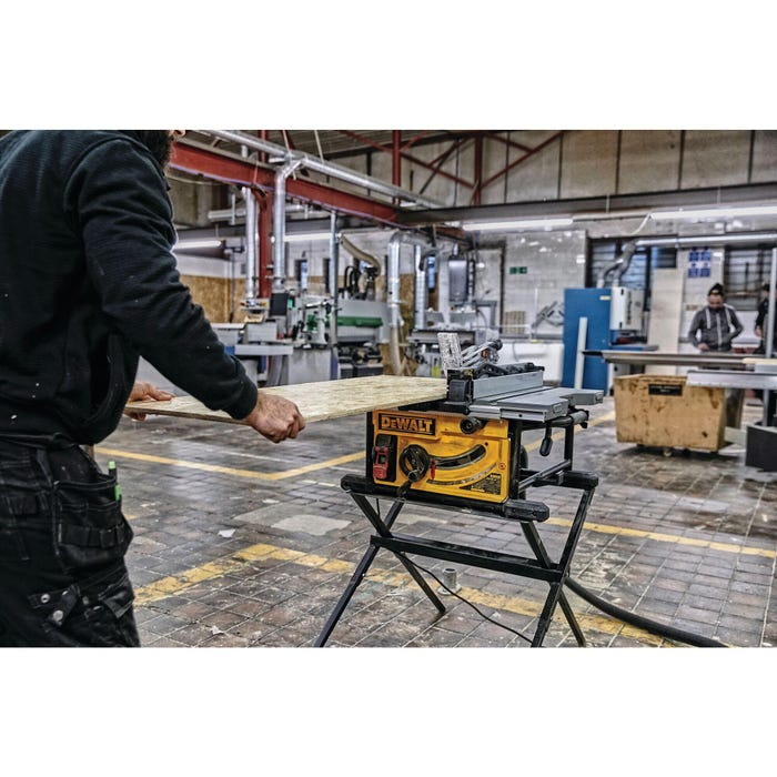 SCIE TABLE 2000W 250MM DWE7492-QS  DEWALT
